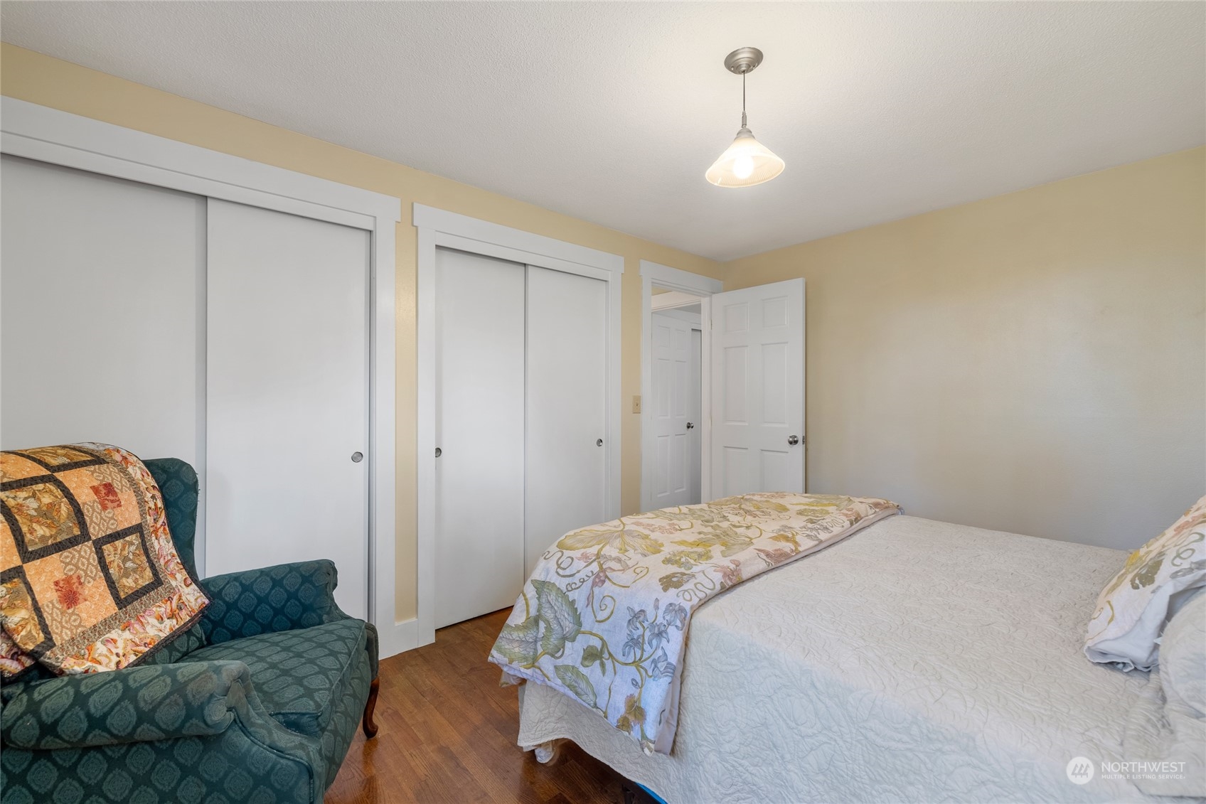 10123 Superior Street SW