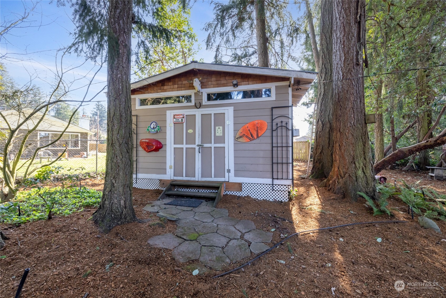 10123 Superior Street SW