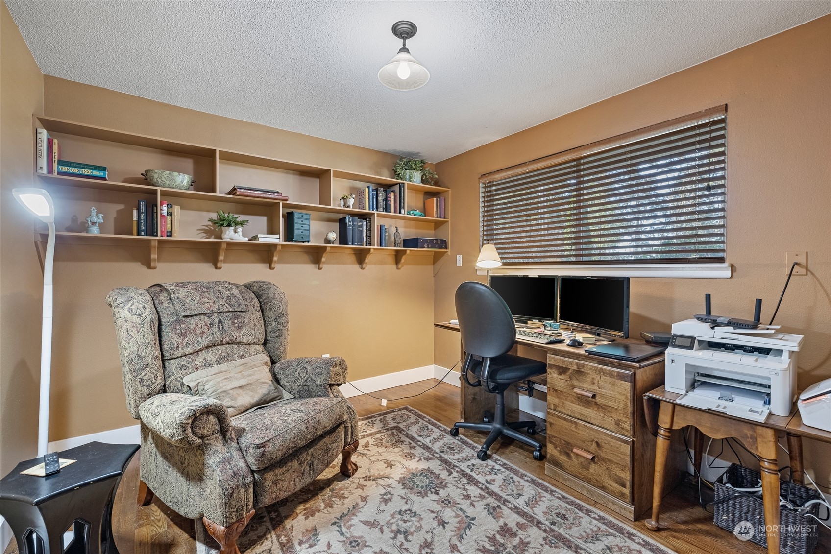 10123 Superior Street SW