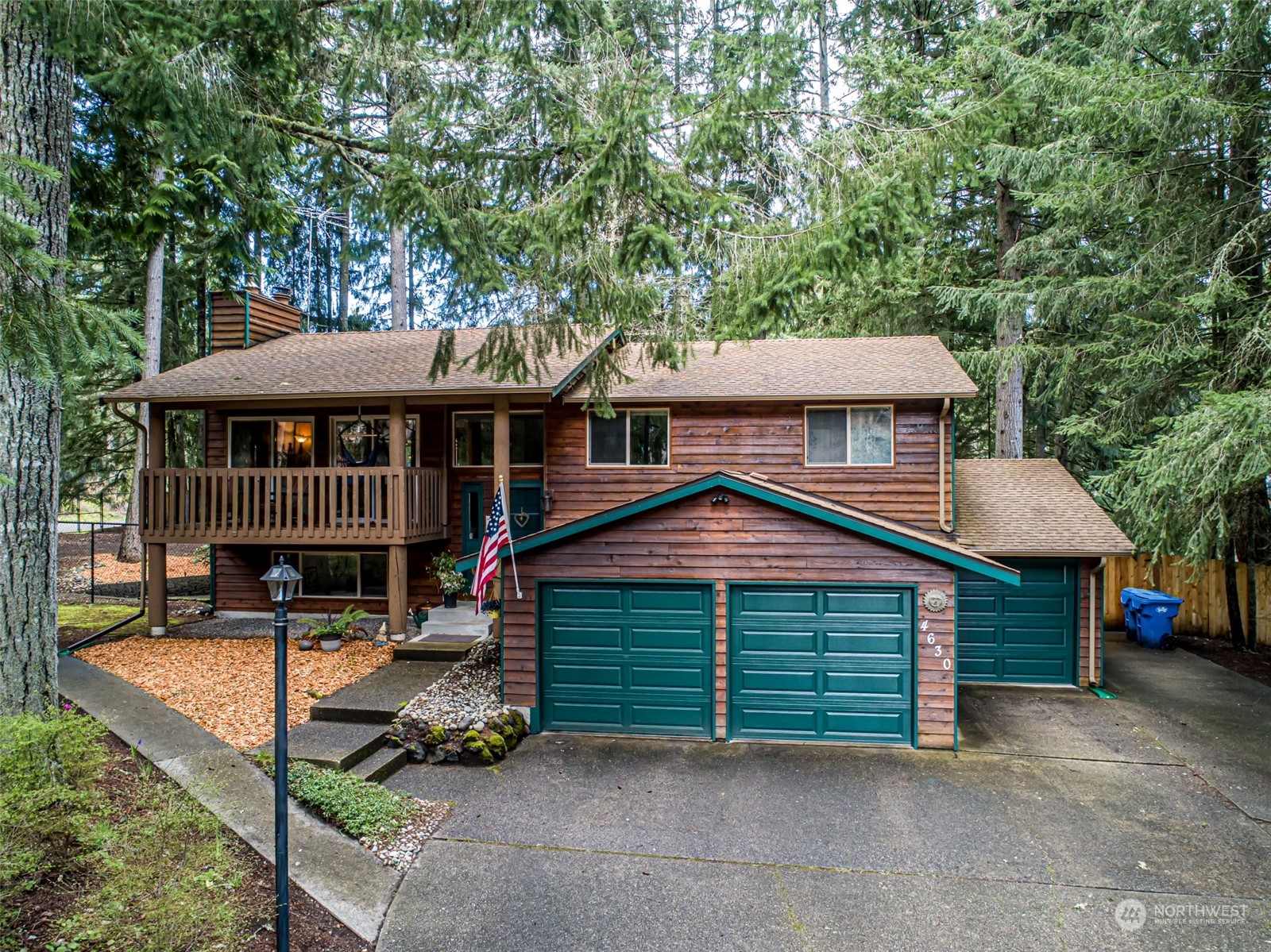 4630 Gunvor Court NE