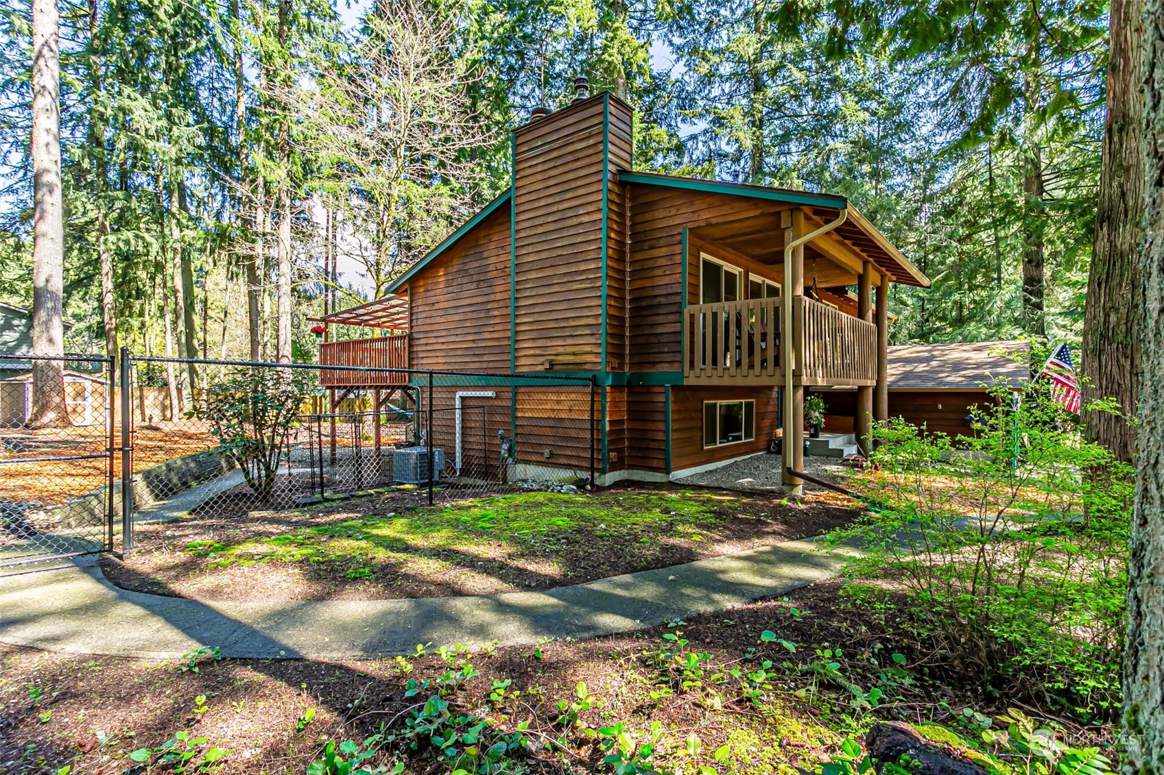 4630 Gunvor Court NE