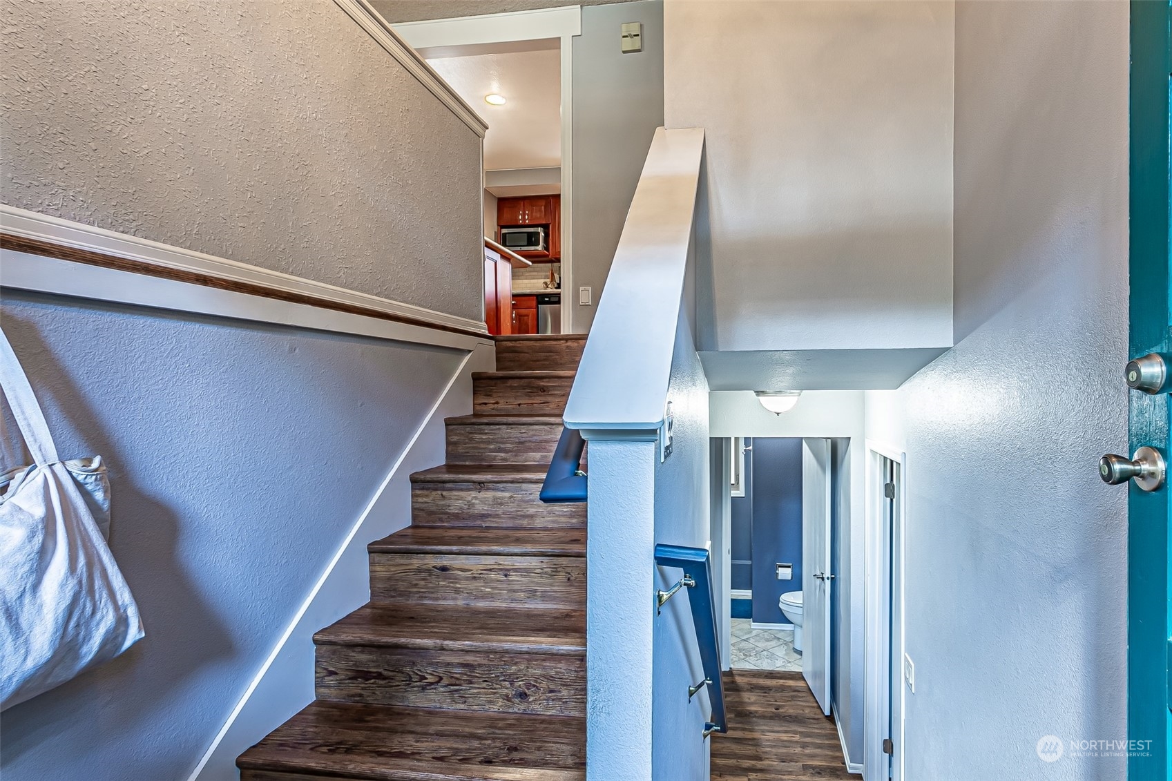 4630 Gunvor Court NE