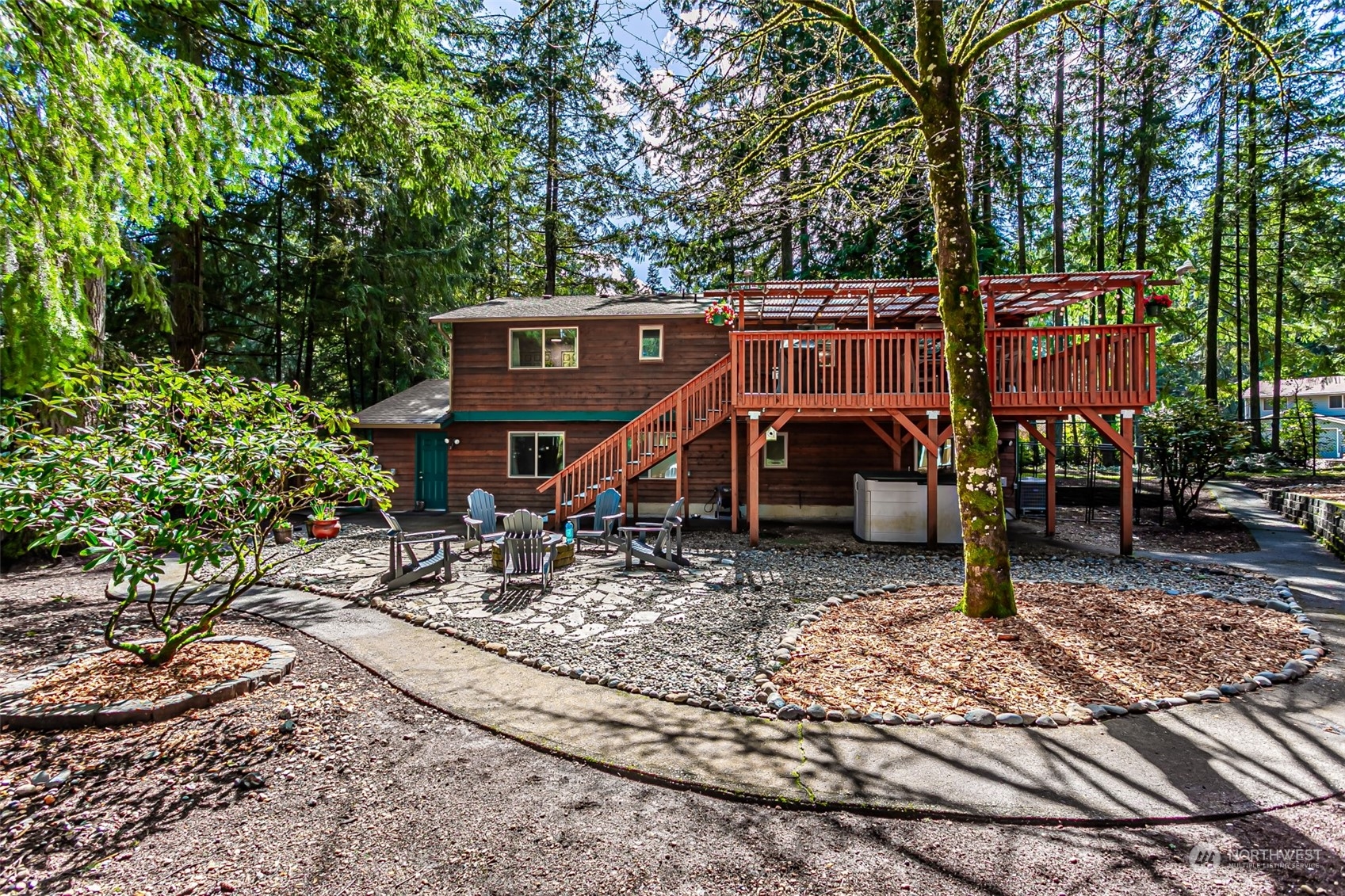 4630 Gunvor Court NE