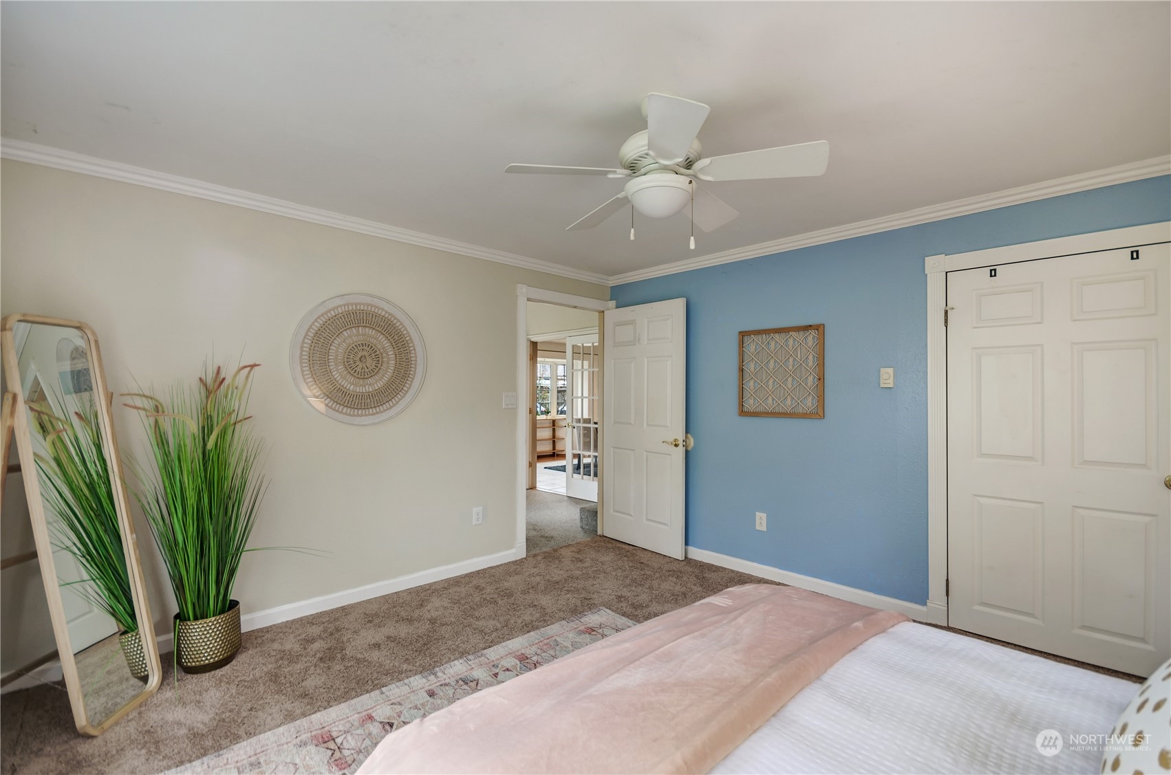 9615 Lake Steilacoom Drive SW