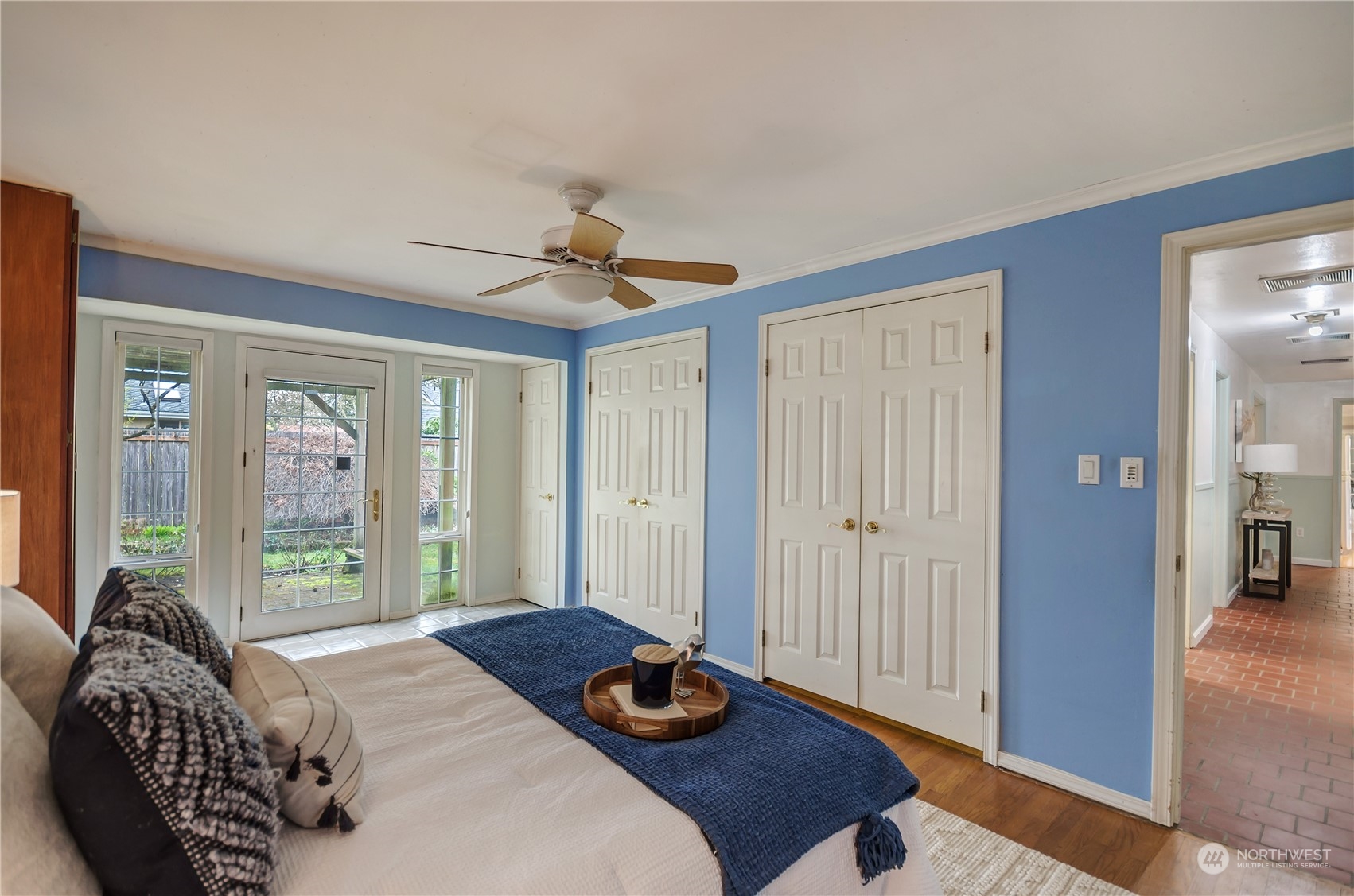 9615 Lake Steilacoom Drive SW