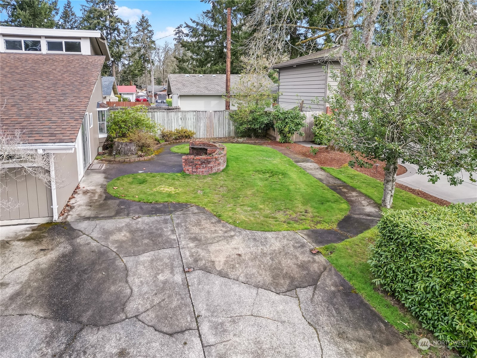 9615 Lake Steilacoom Drive SW