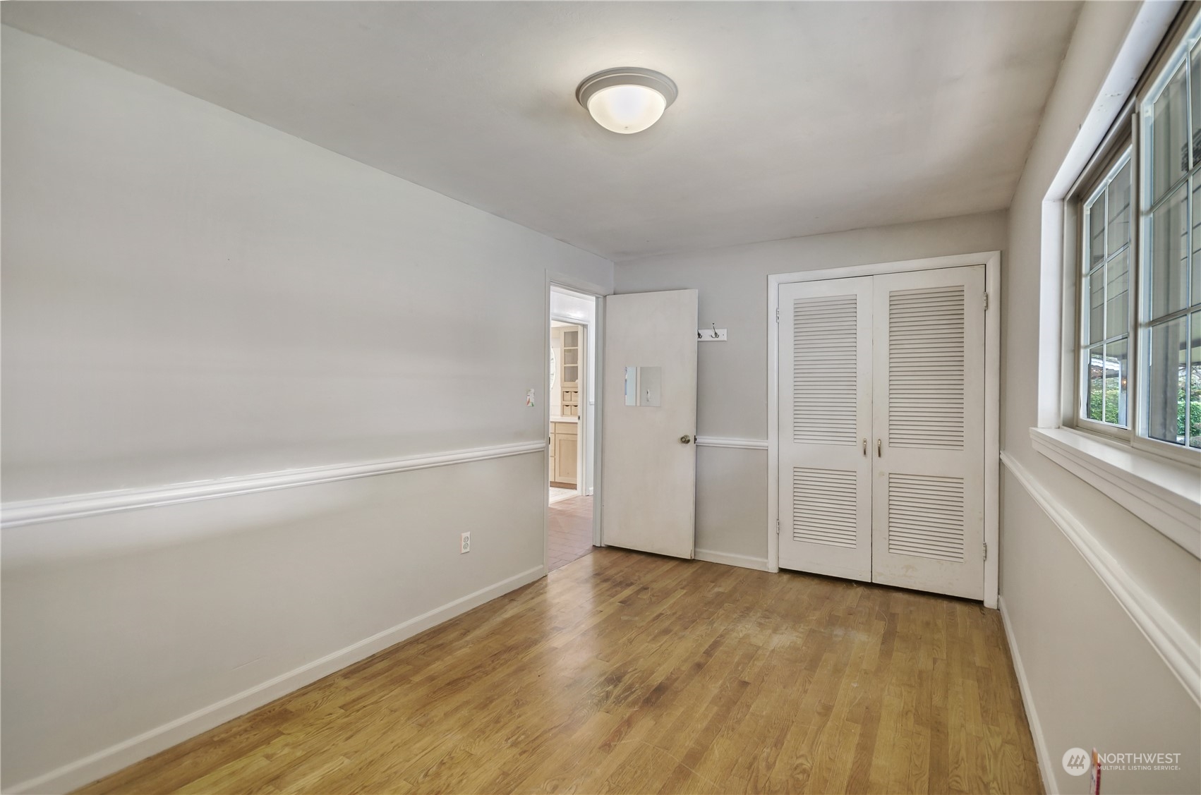 9615 Lake Steilacoom Drive SW