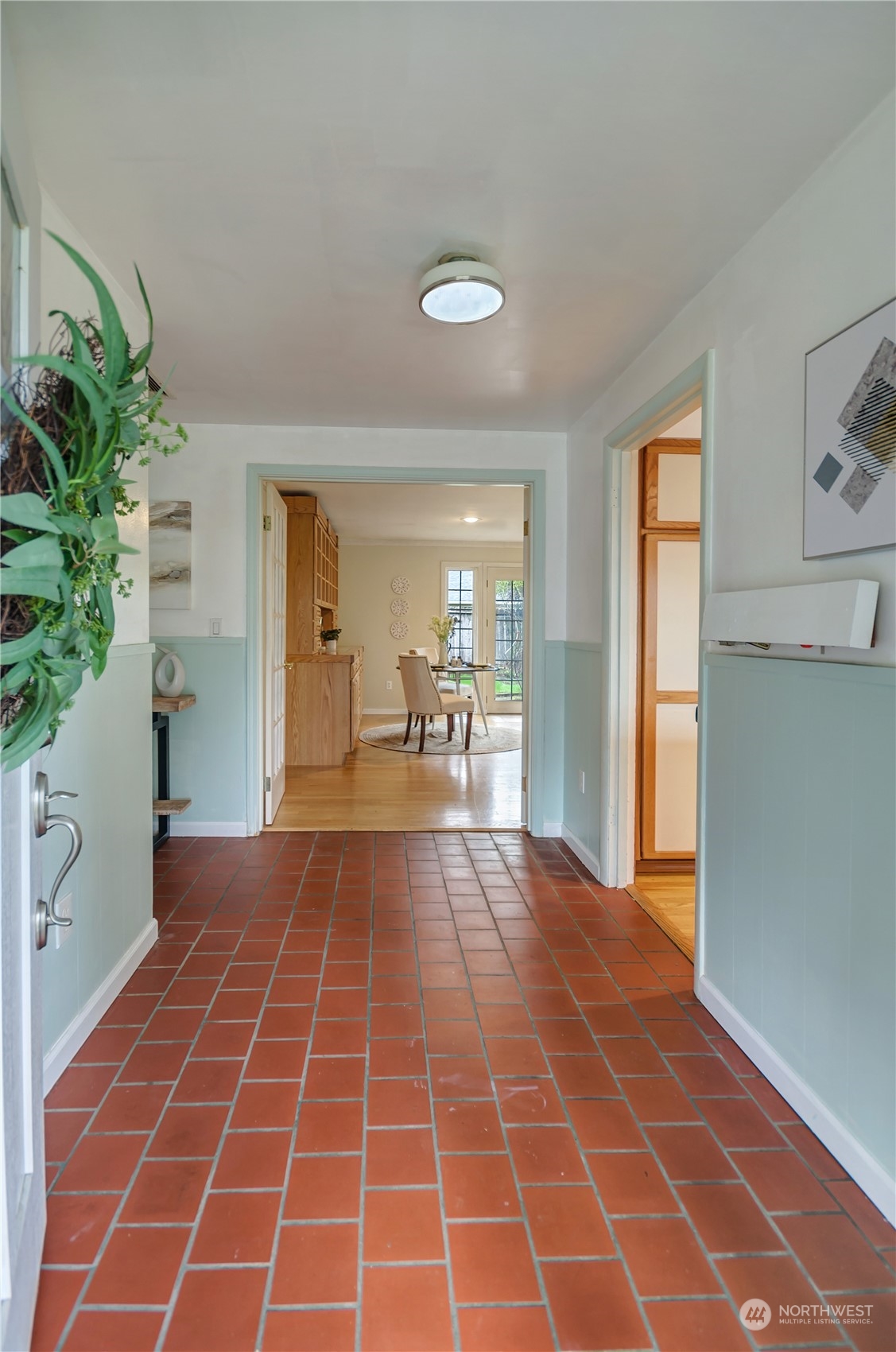 9615 Lake Steilacoom Drive SW