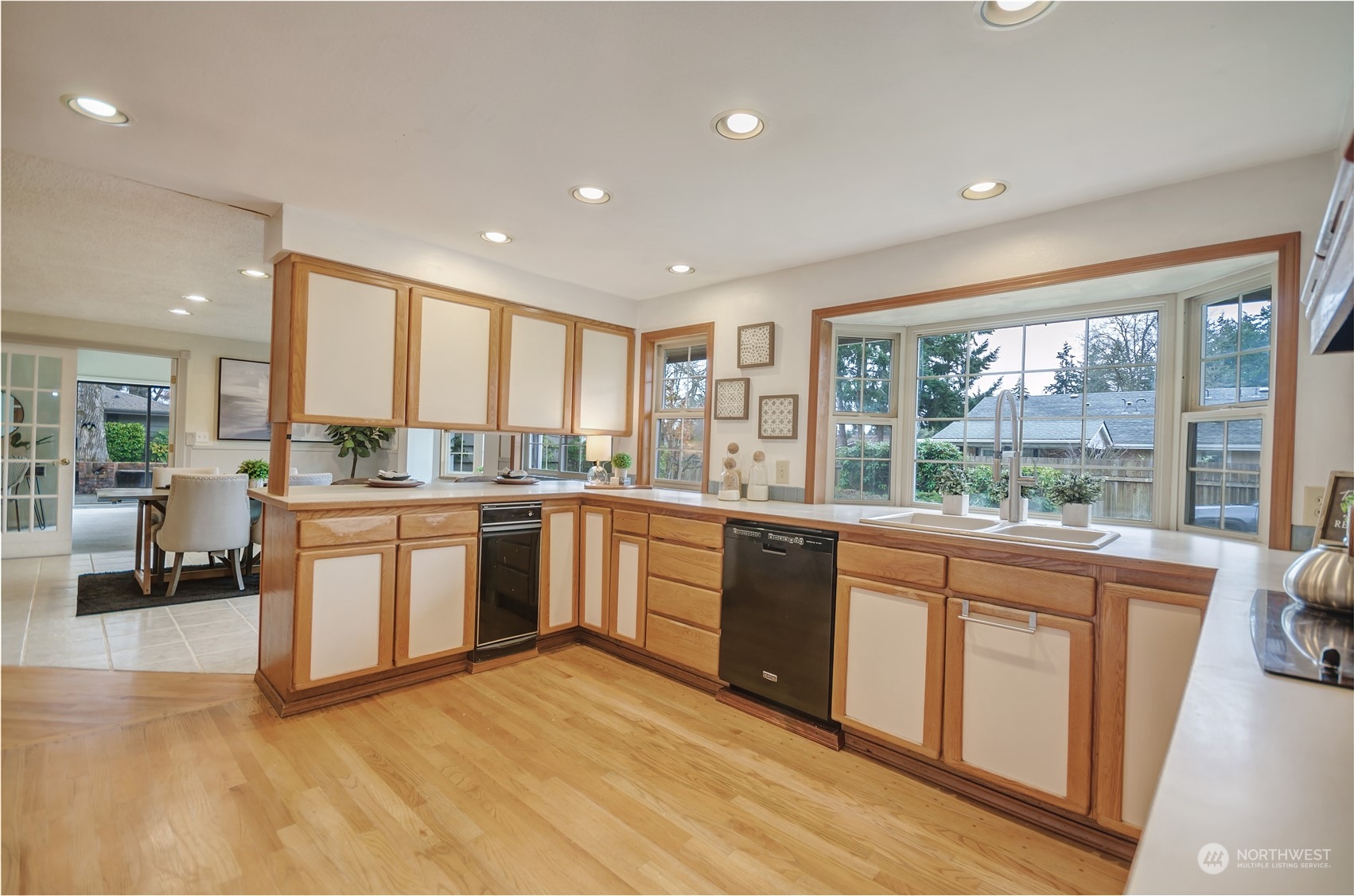 9615 Lake Steilacoom Drive SW