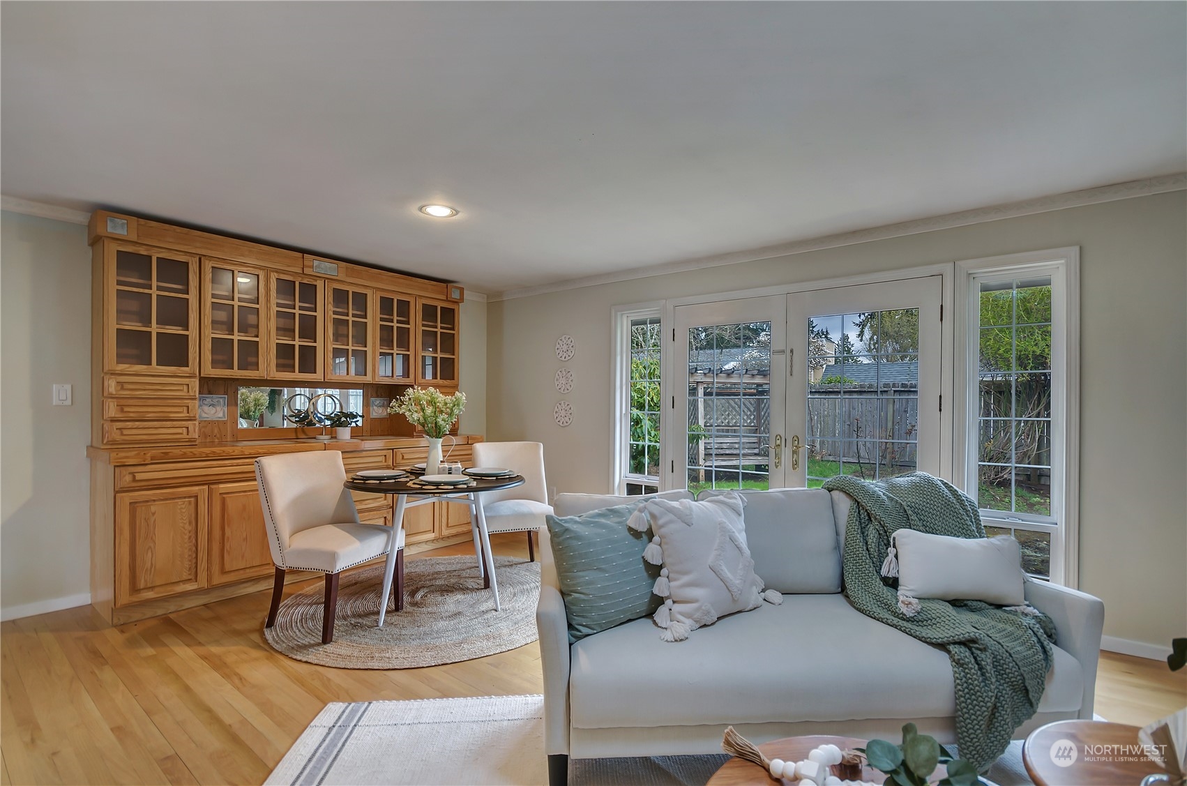 9615 Lake Steilacoom Drive SW