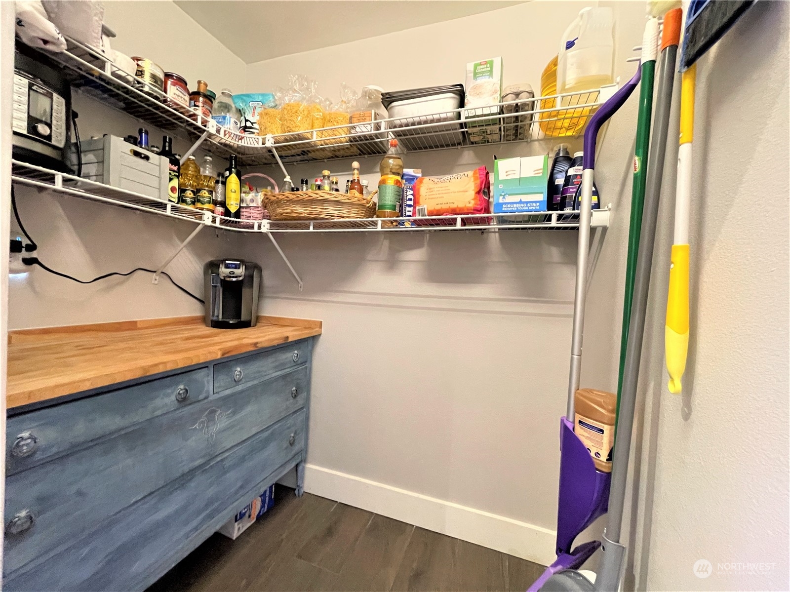 9829 Kooley Drive NW, -5458