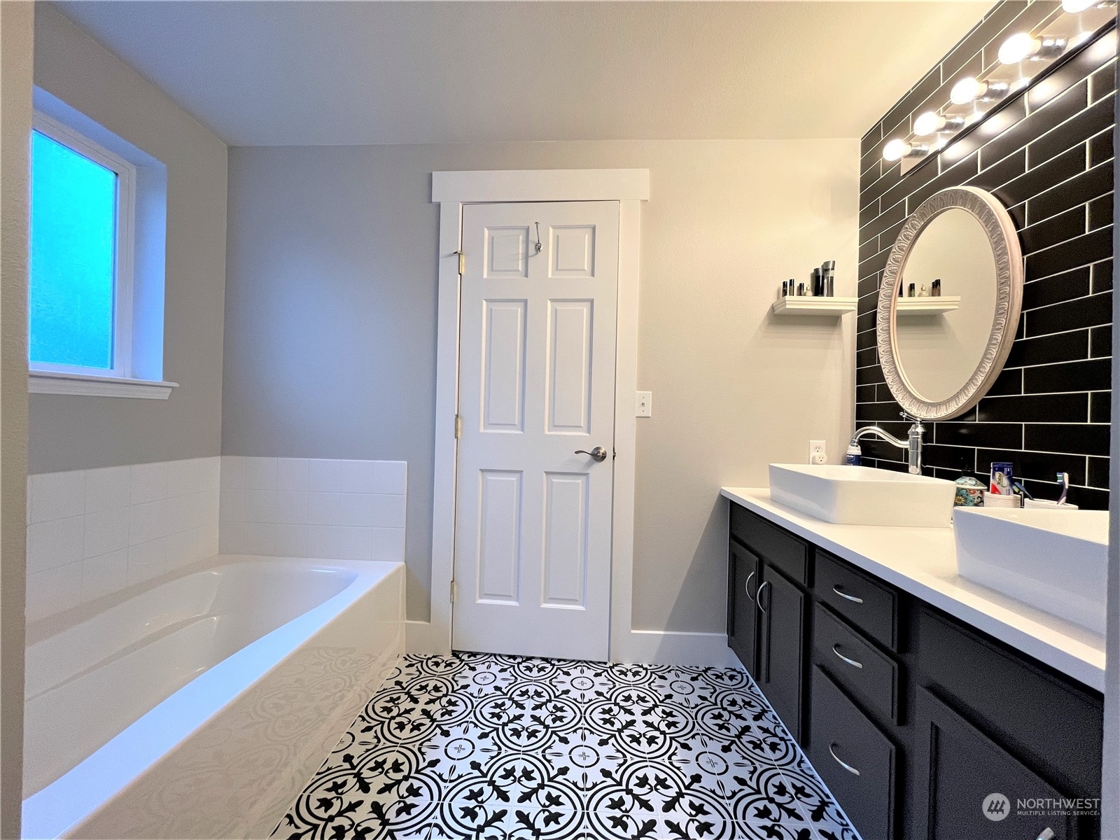 9829 Kooley Drive NW, -5458