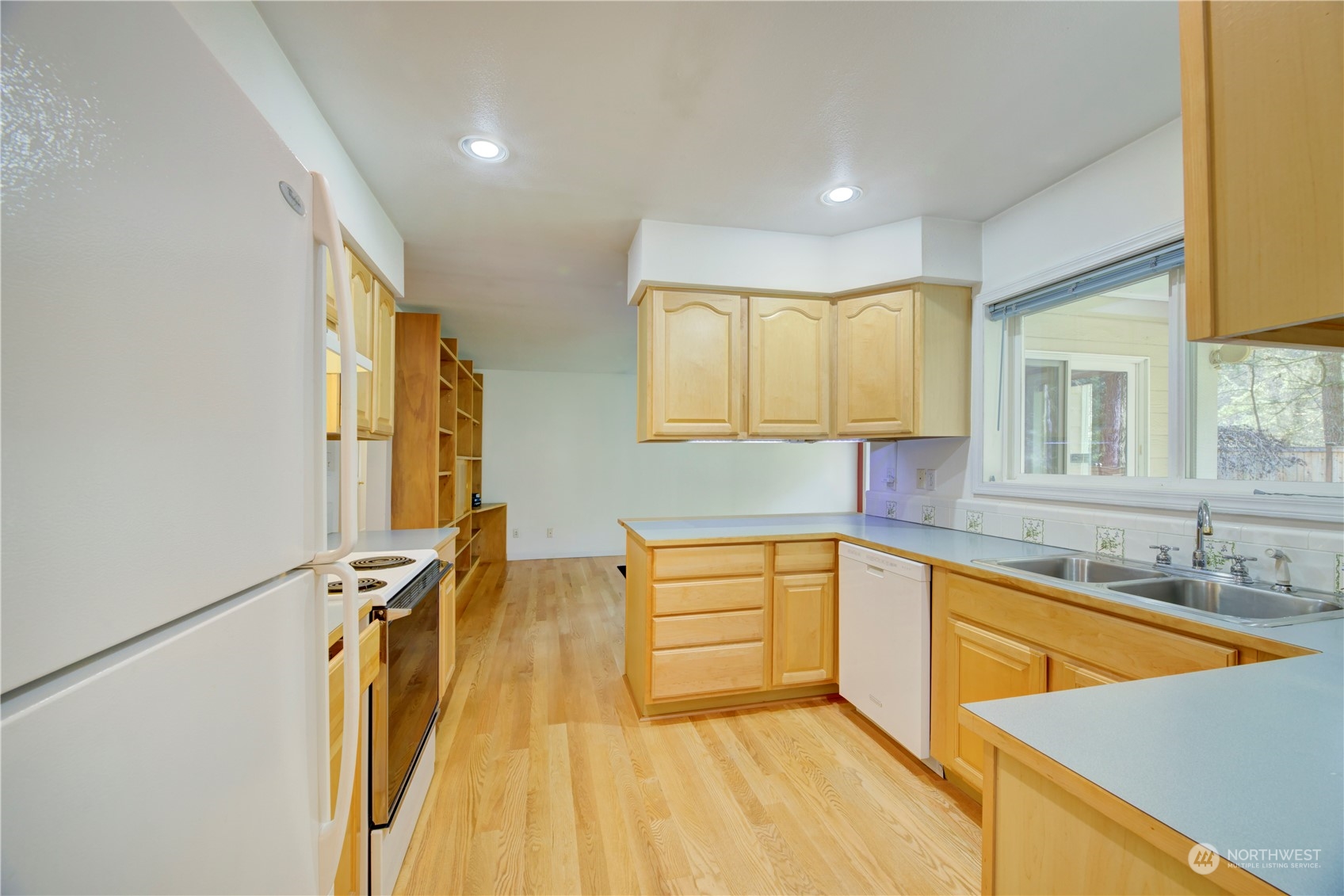 19511 113th Avenue E