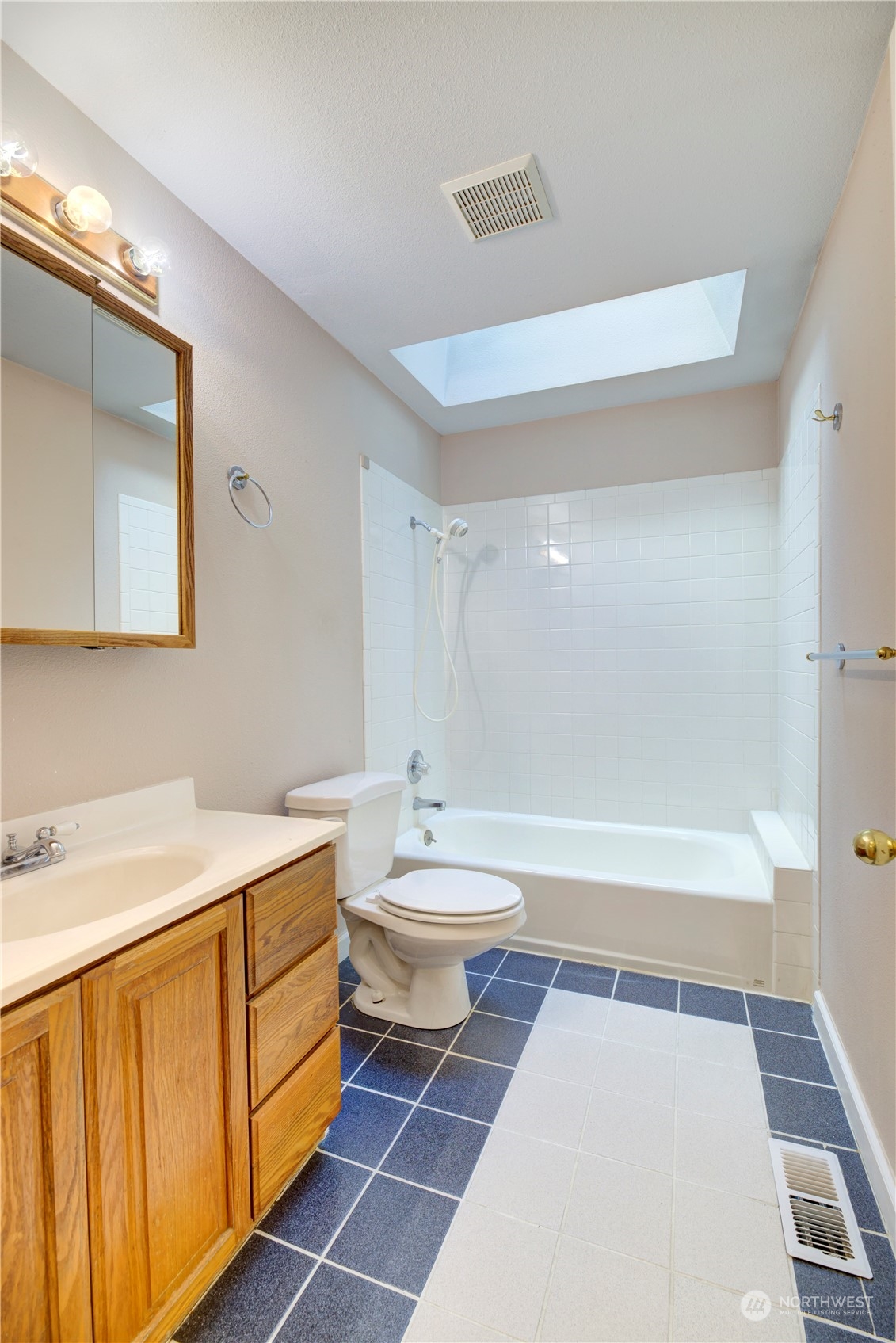 19511 113th Avenue E