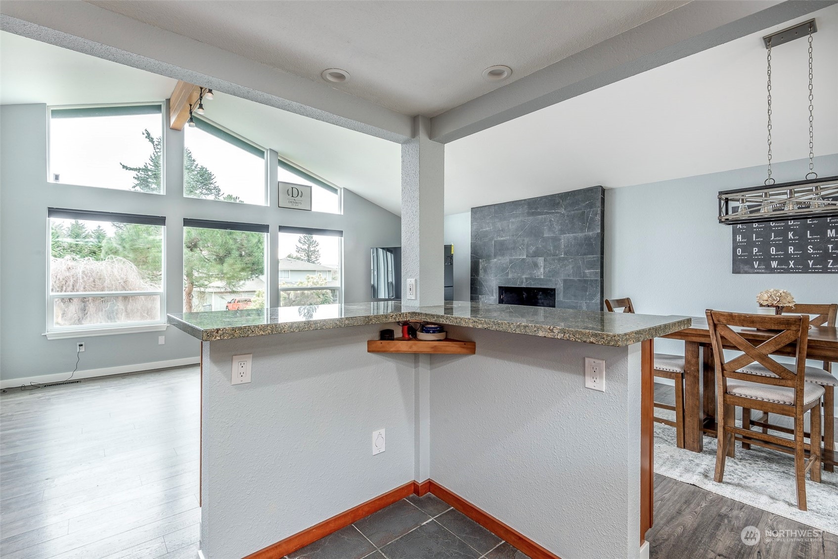 5414 100th Avenue NW