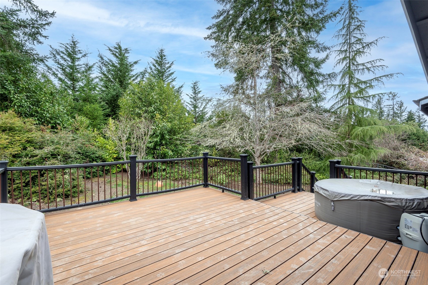 5414 100th Avenue NW