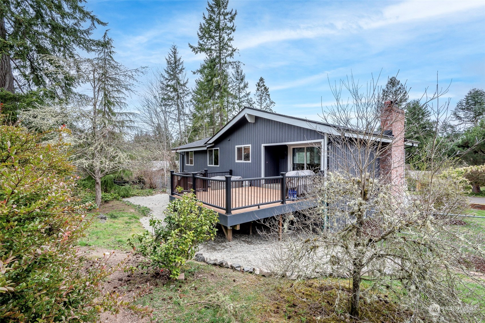 5414 100th Avenue NW