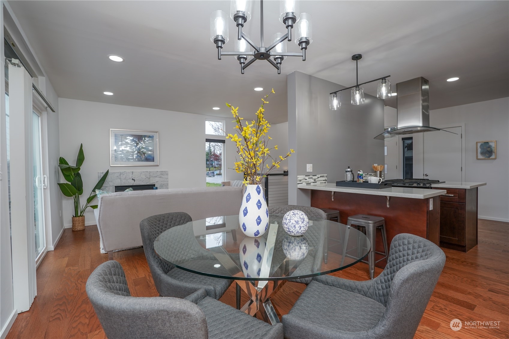 2363 S Yakima Avenue