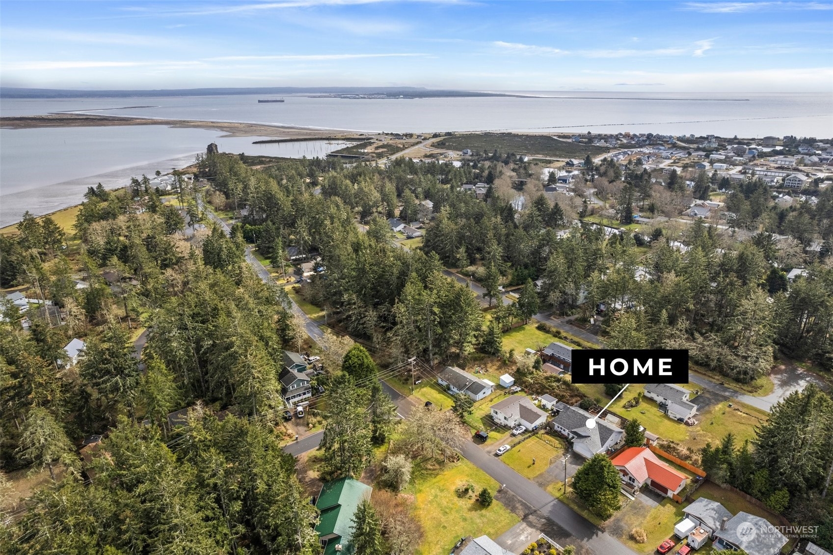 895 Catala Avenue SE