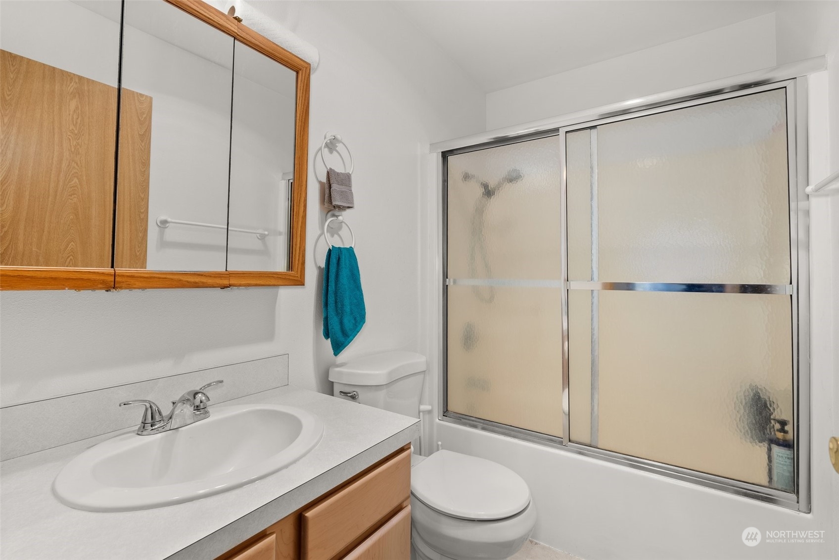 895 Catala Avenue SE