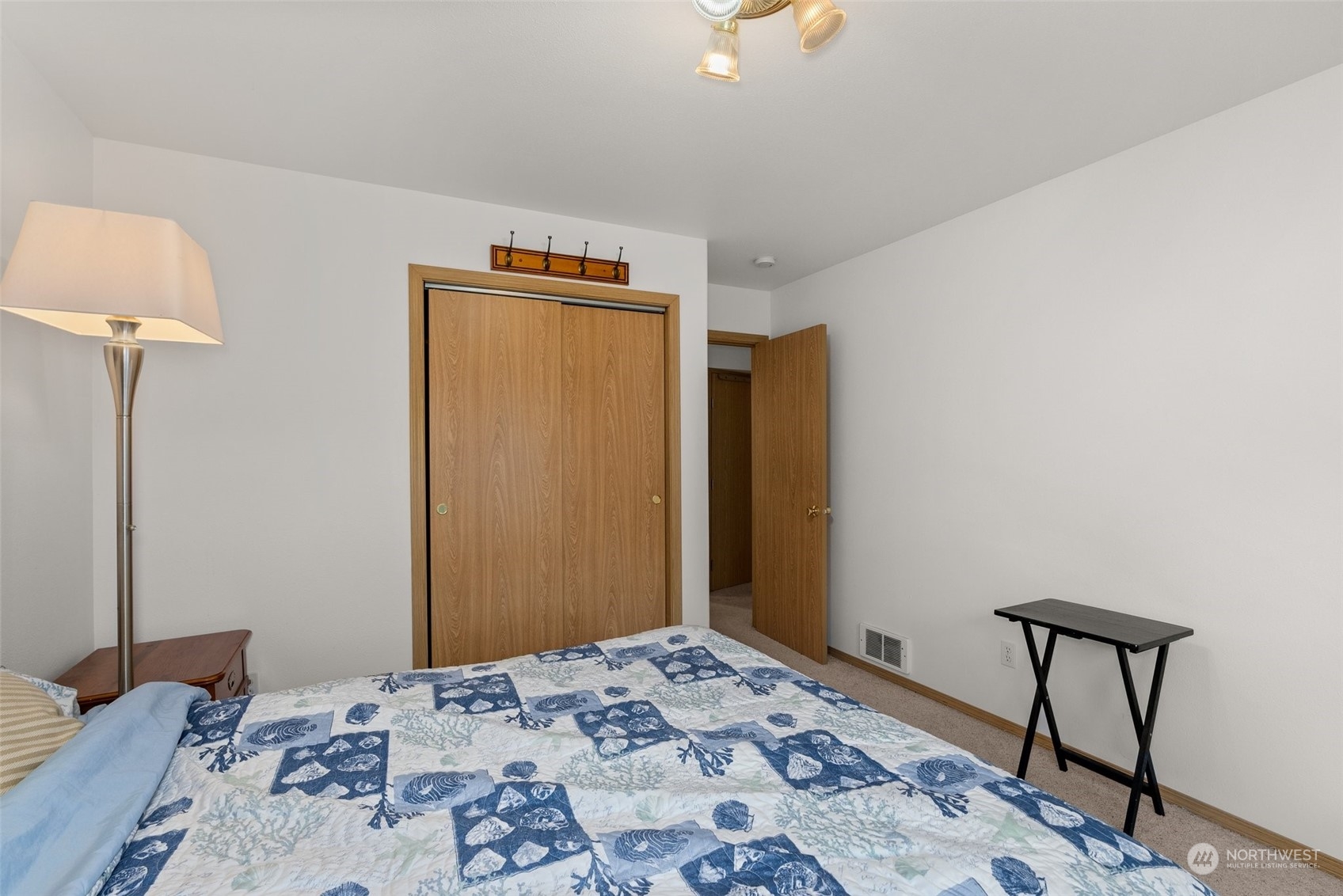 895 Catala Avenue SE