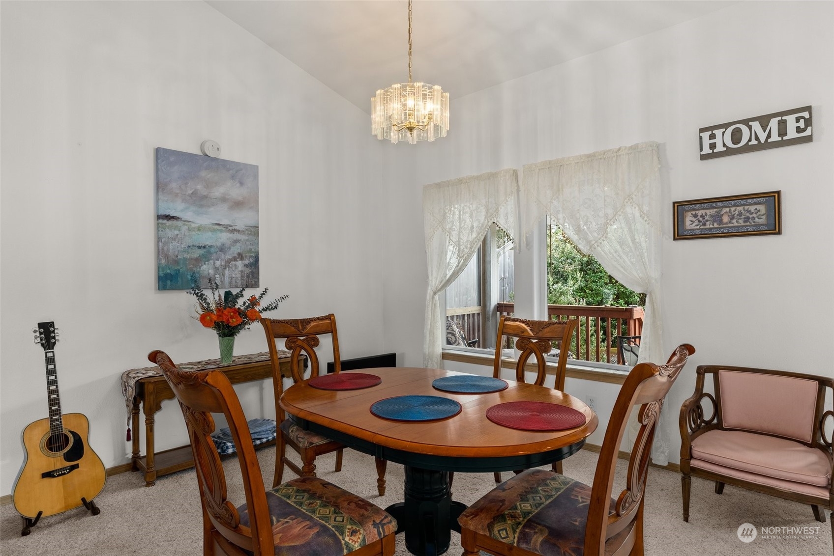 895 Catala Avenue SE