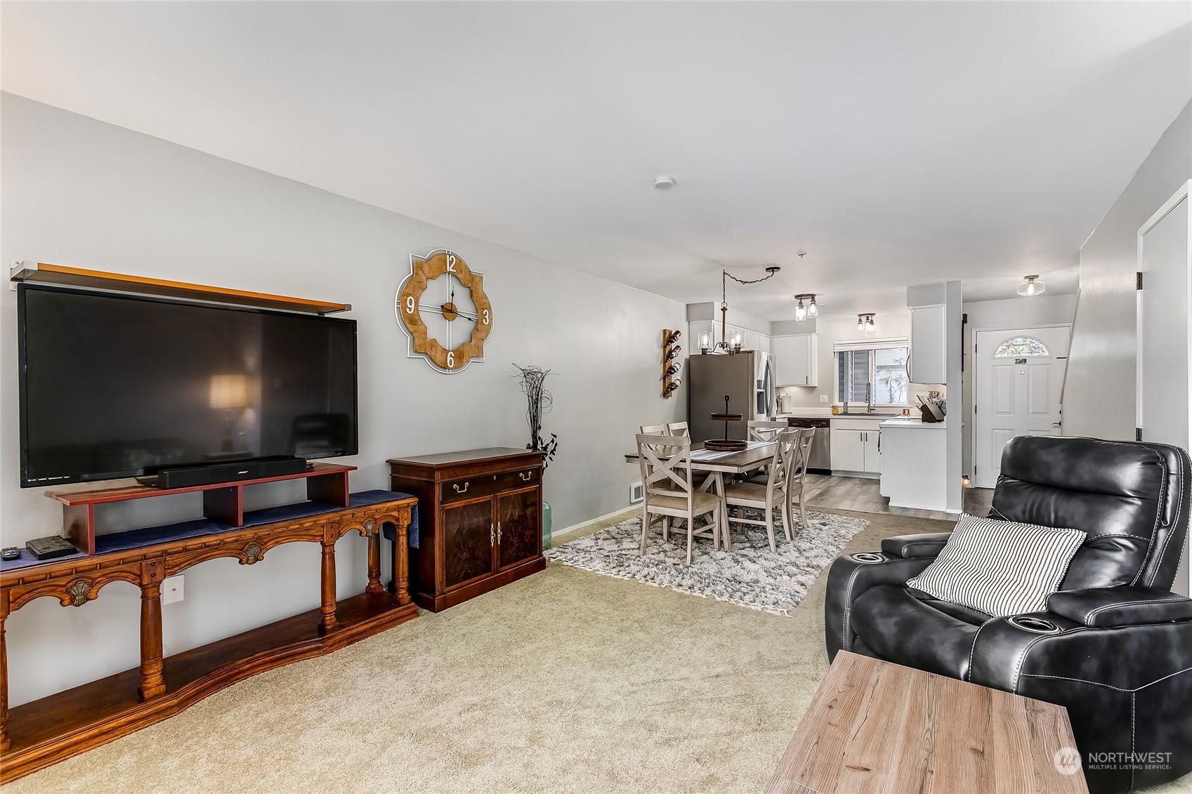 1129 W Casino Road #4