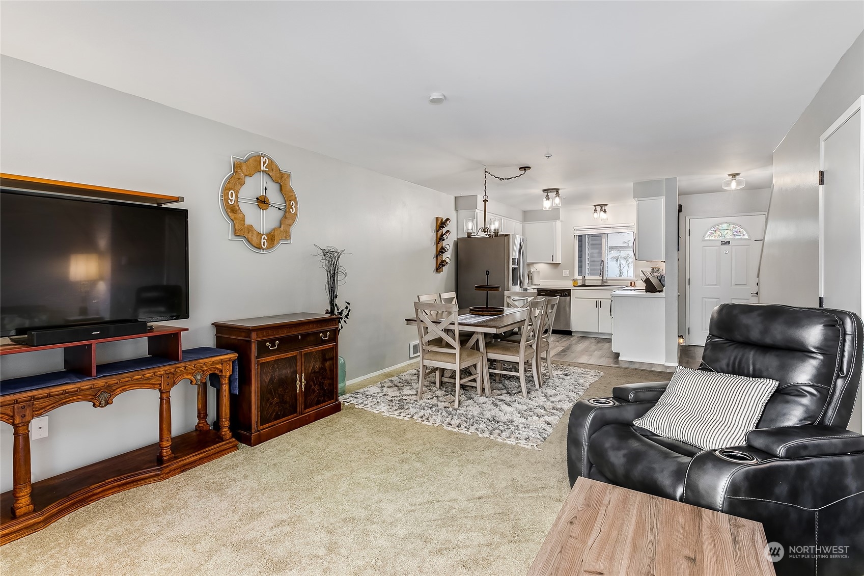 1129 W Casino Road #4