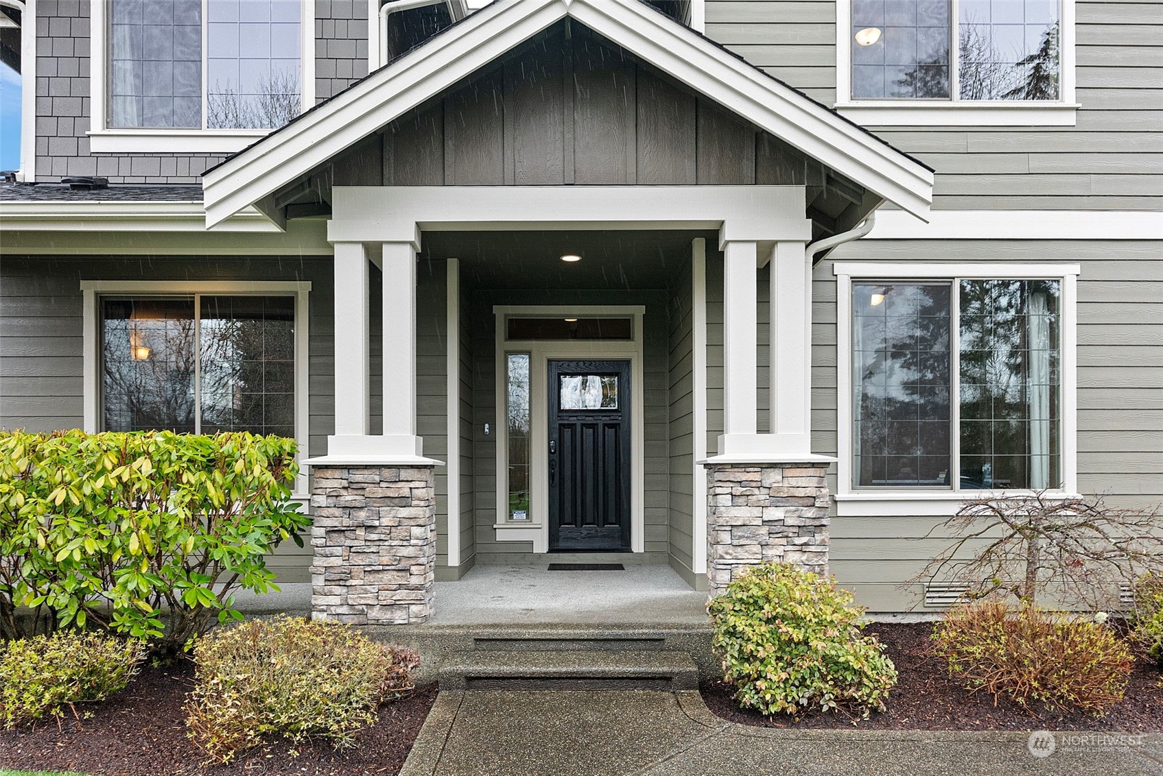 16911 138th Avenue E