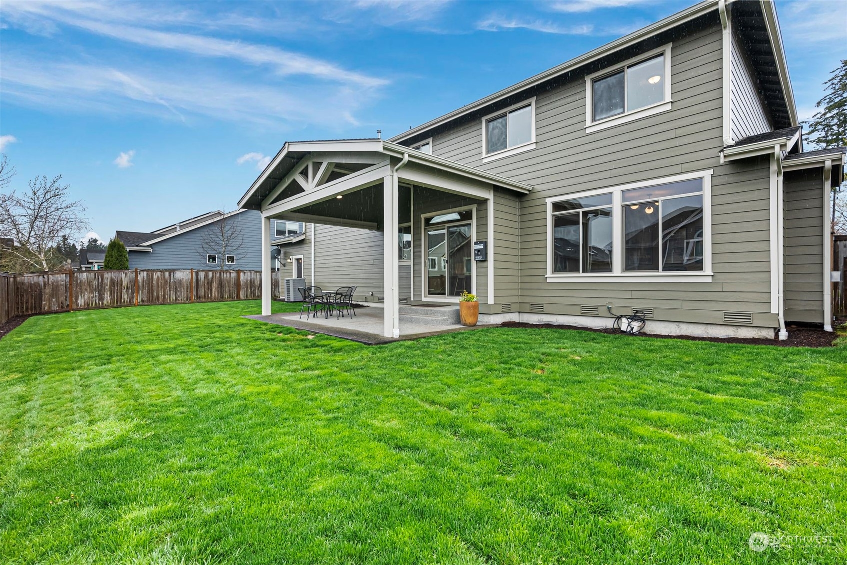 16911 138th Avenue E