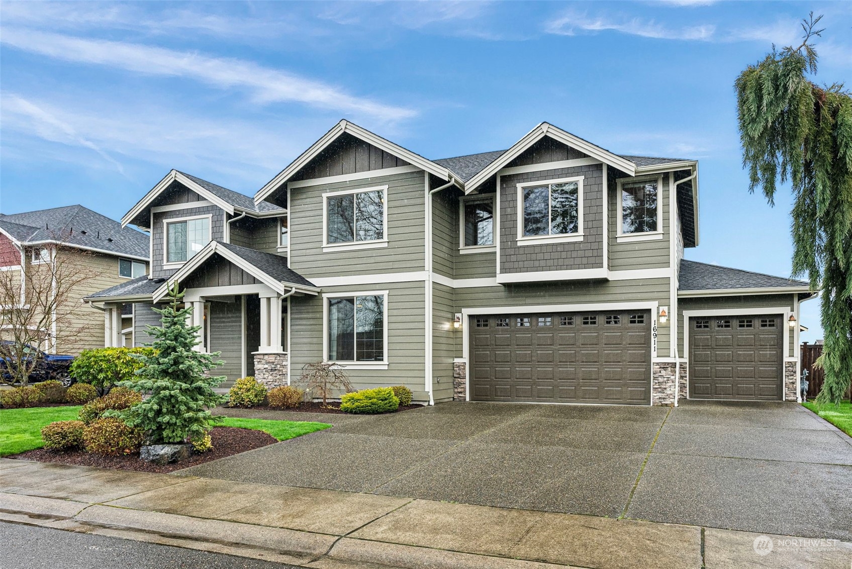 16911 138th Avenue E