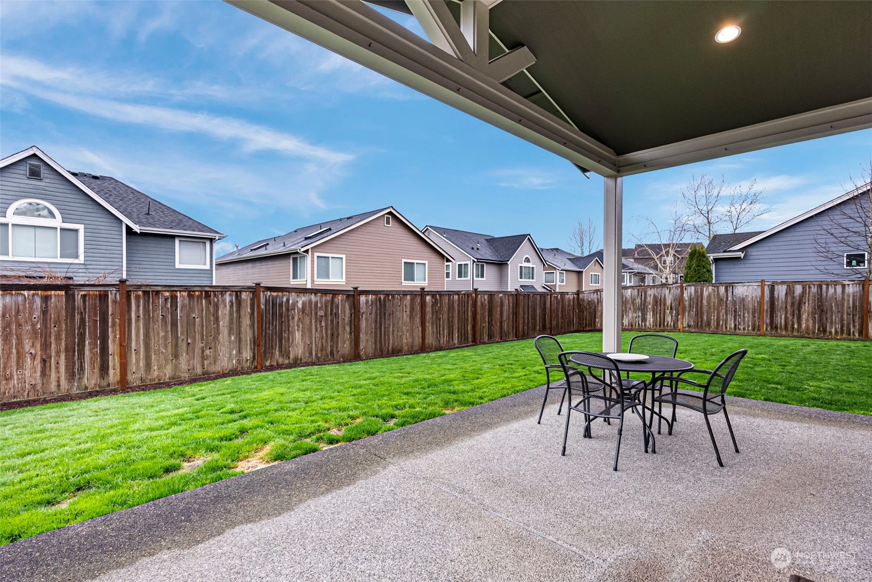 16911 138th Avenue E