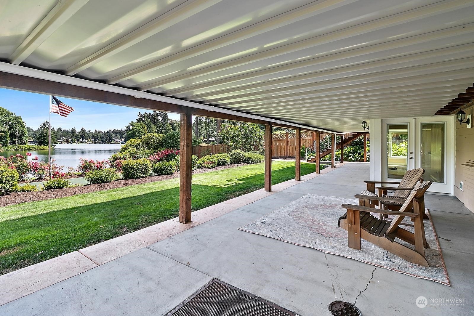 10807 Evergreen Terrace SW