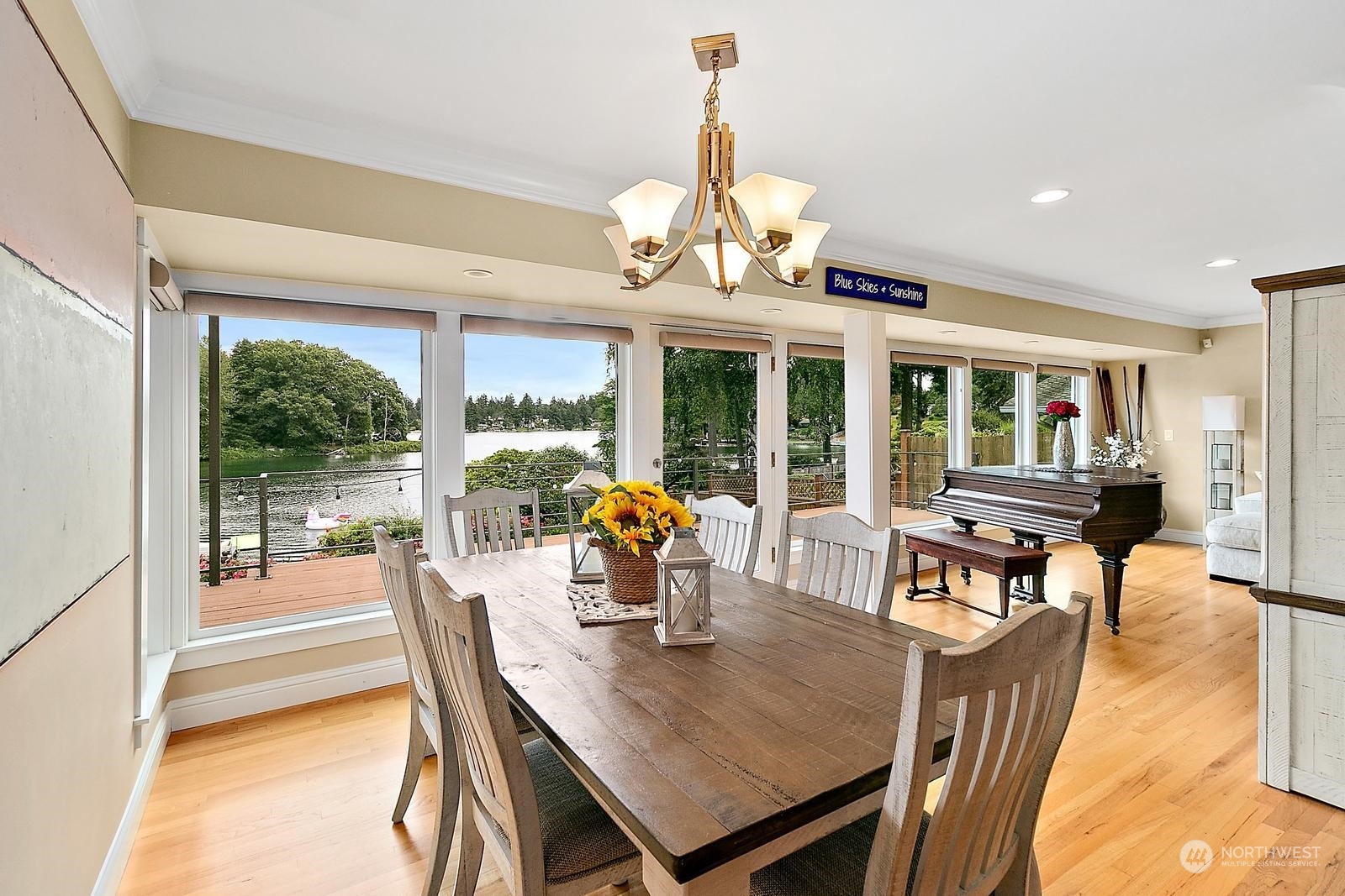 10807 Evergreen Terrace SW