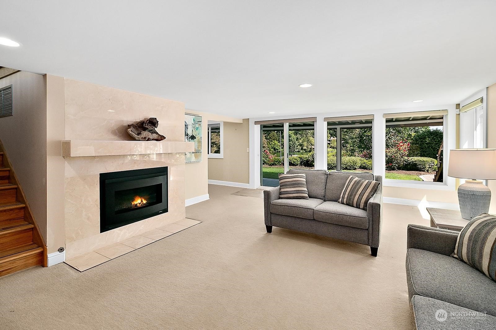 10807 Evergreen Terrace SW