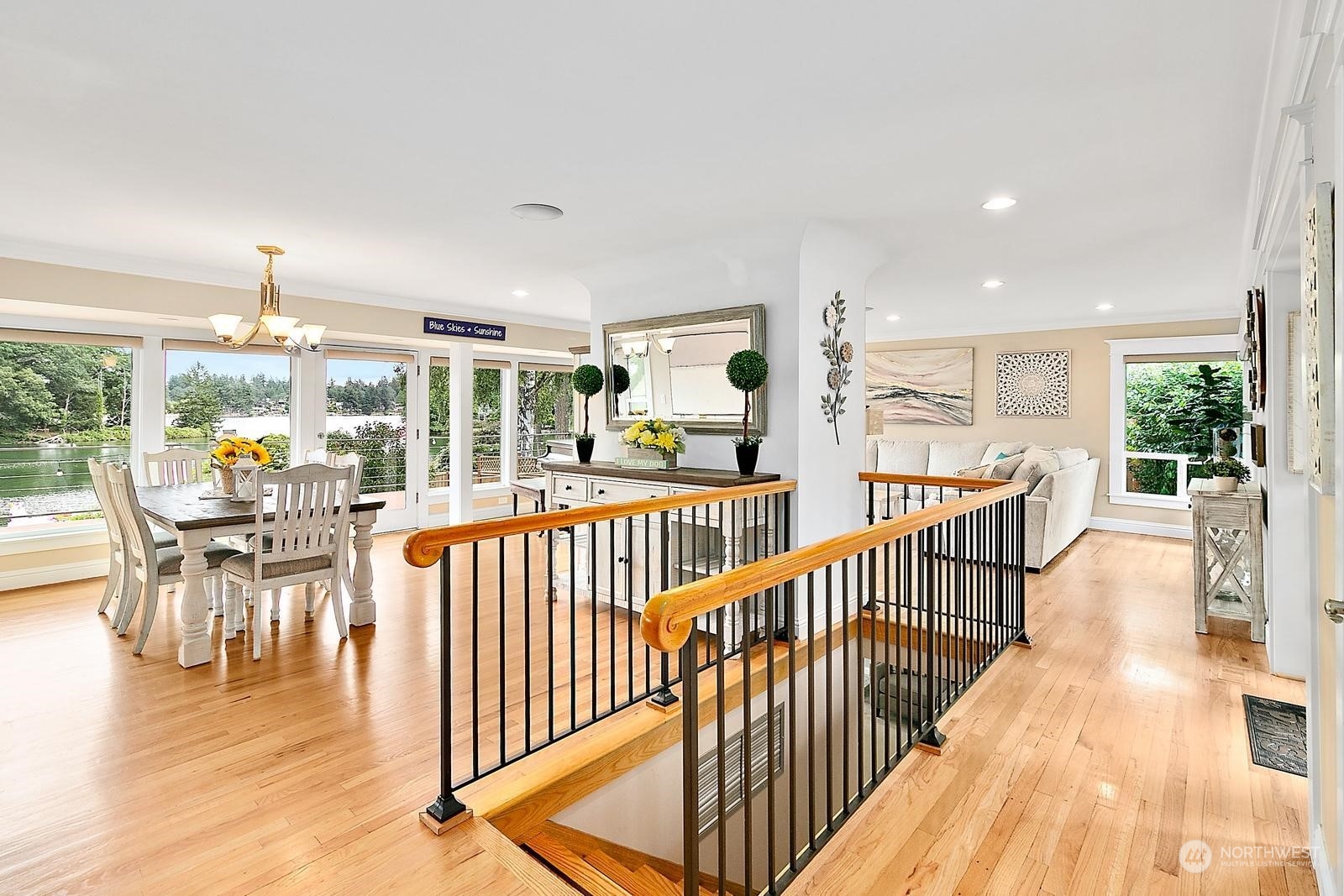 10807 Evergreen Terrace SW