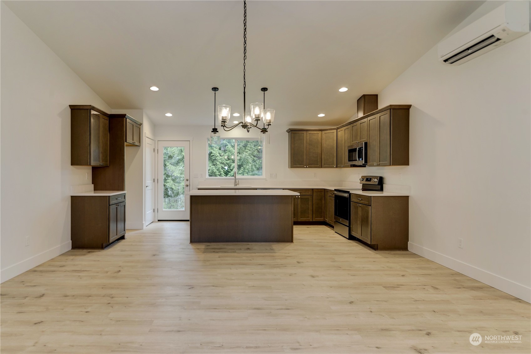 9808 Windward Drive NW