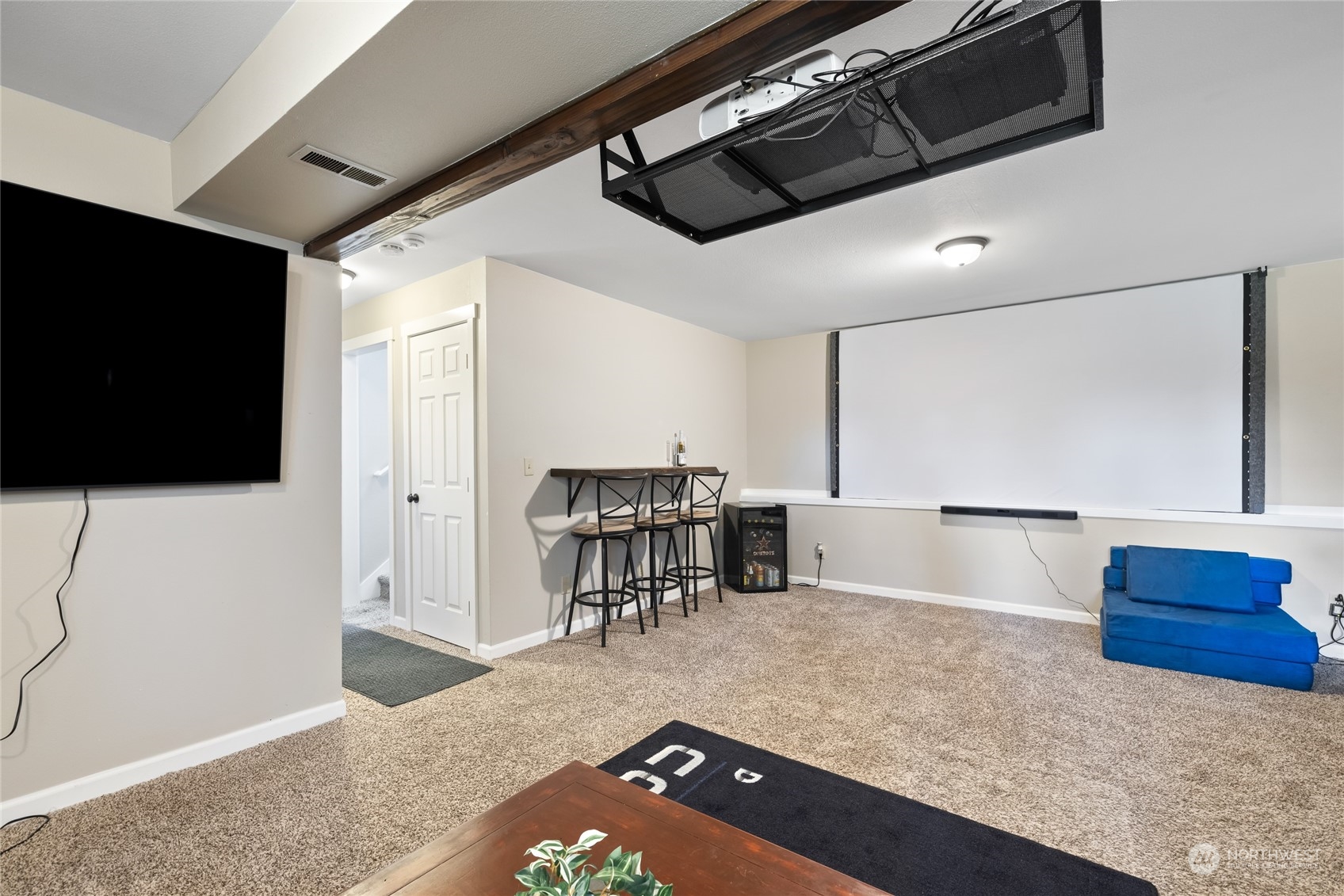 2755 Cambridge Drive