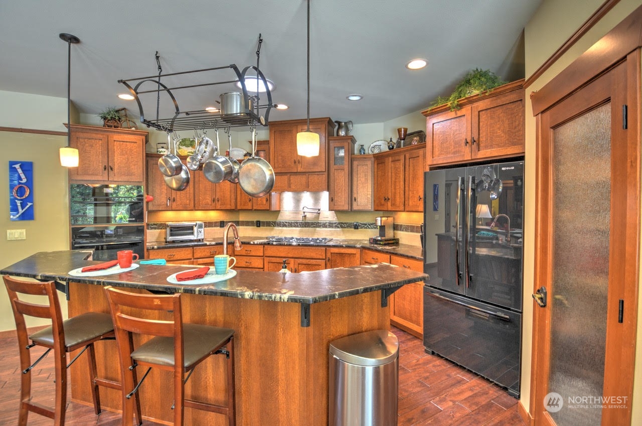 7035 Sandy Point Beach Road NE