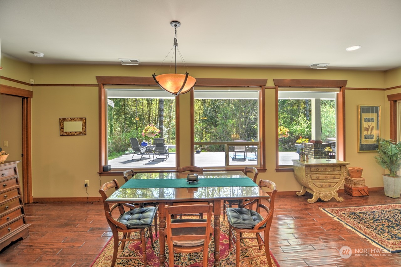 7035 Sandy Point Beach Road NE