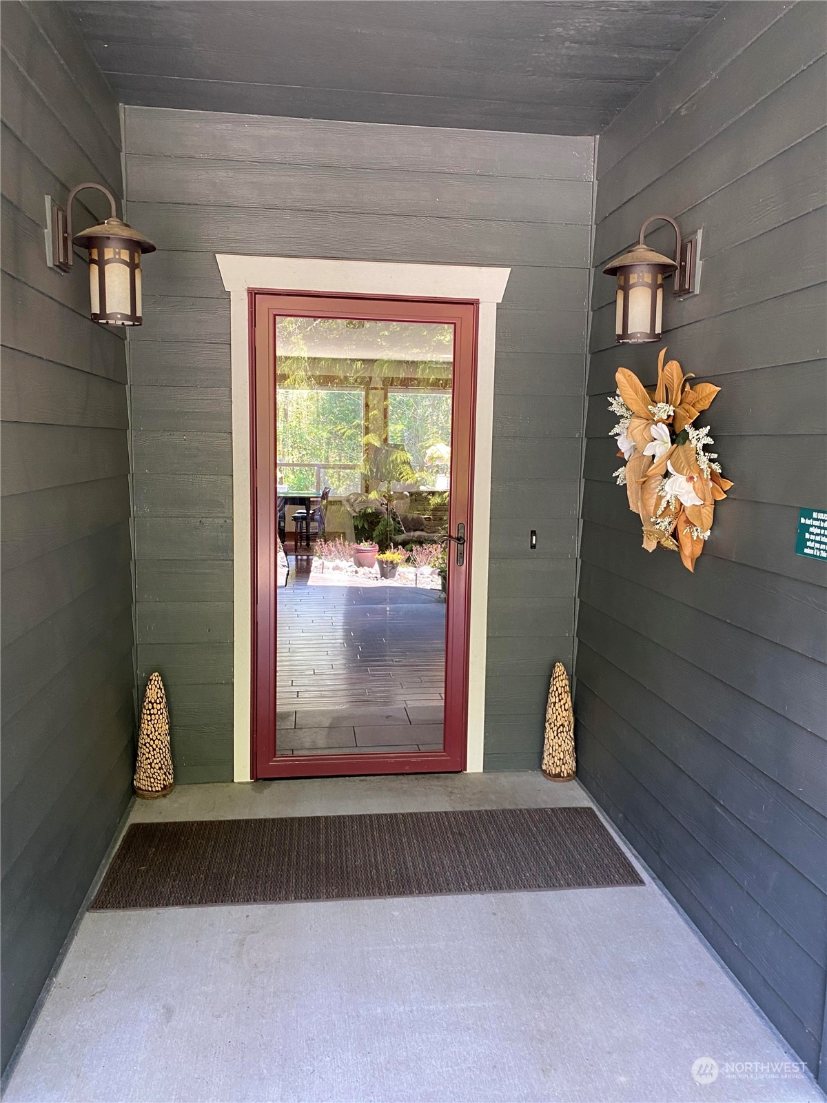 7035 Sandy Point Beach Road NE