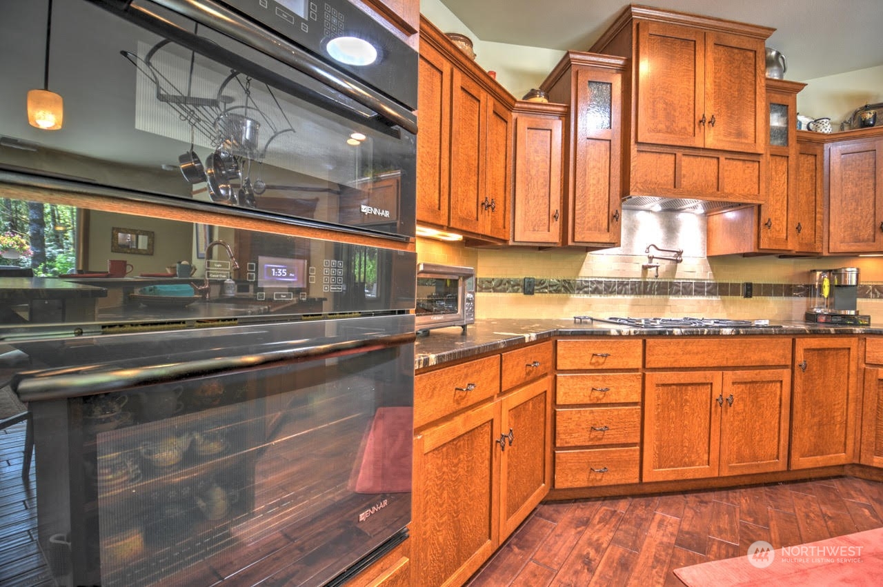 7035 Sandy Point Beach Road NE