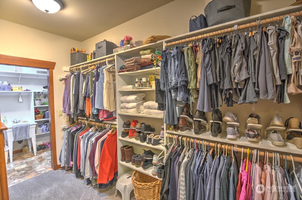 7035 Sandy Point Beach Road NE