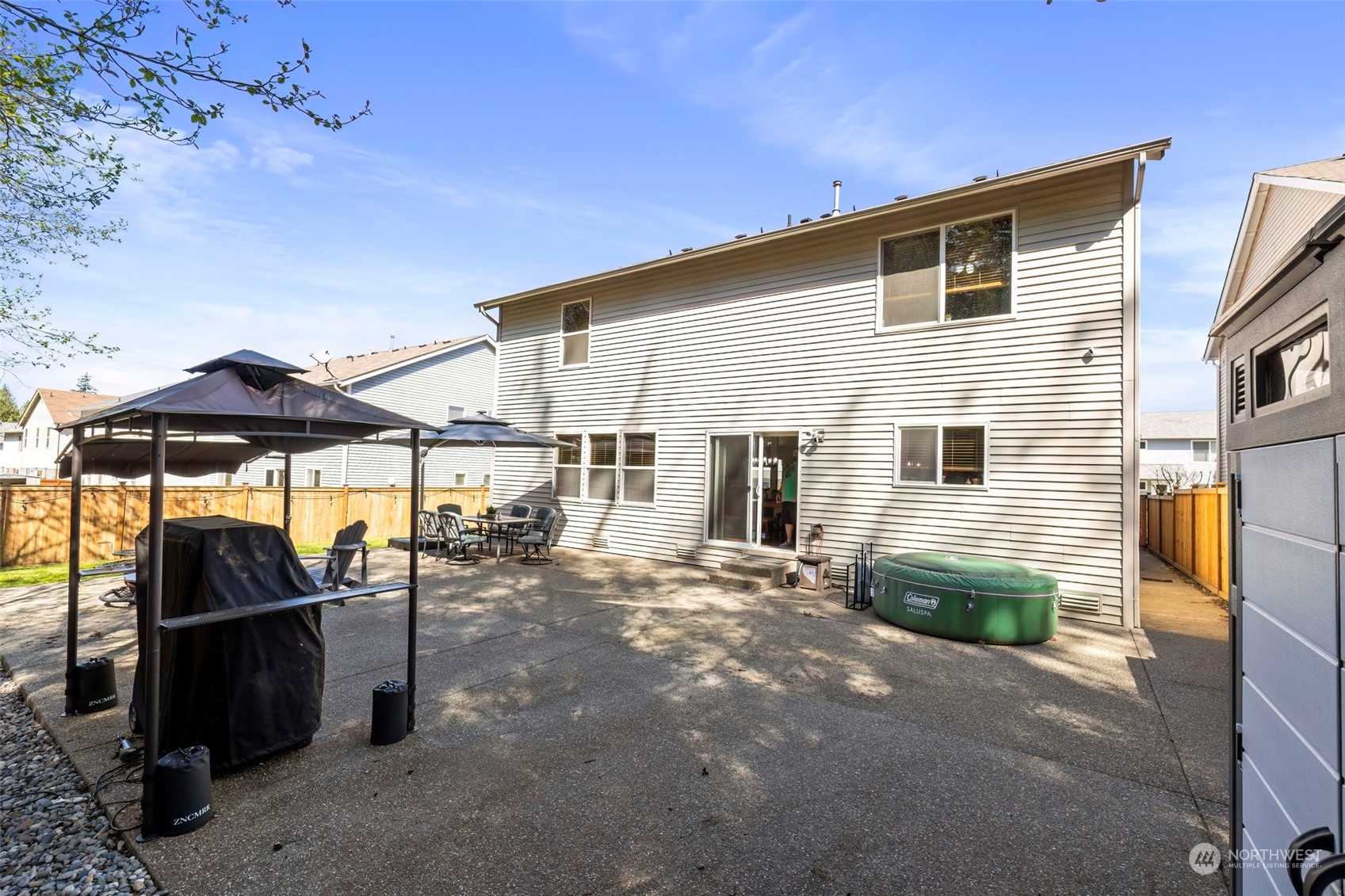 2218 SW Siskin Circle