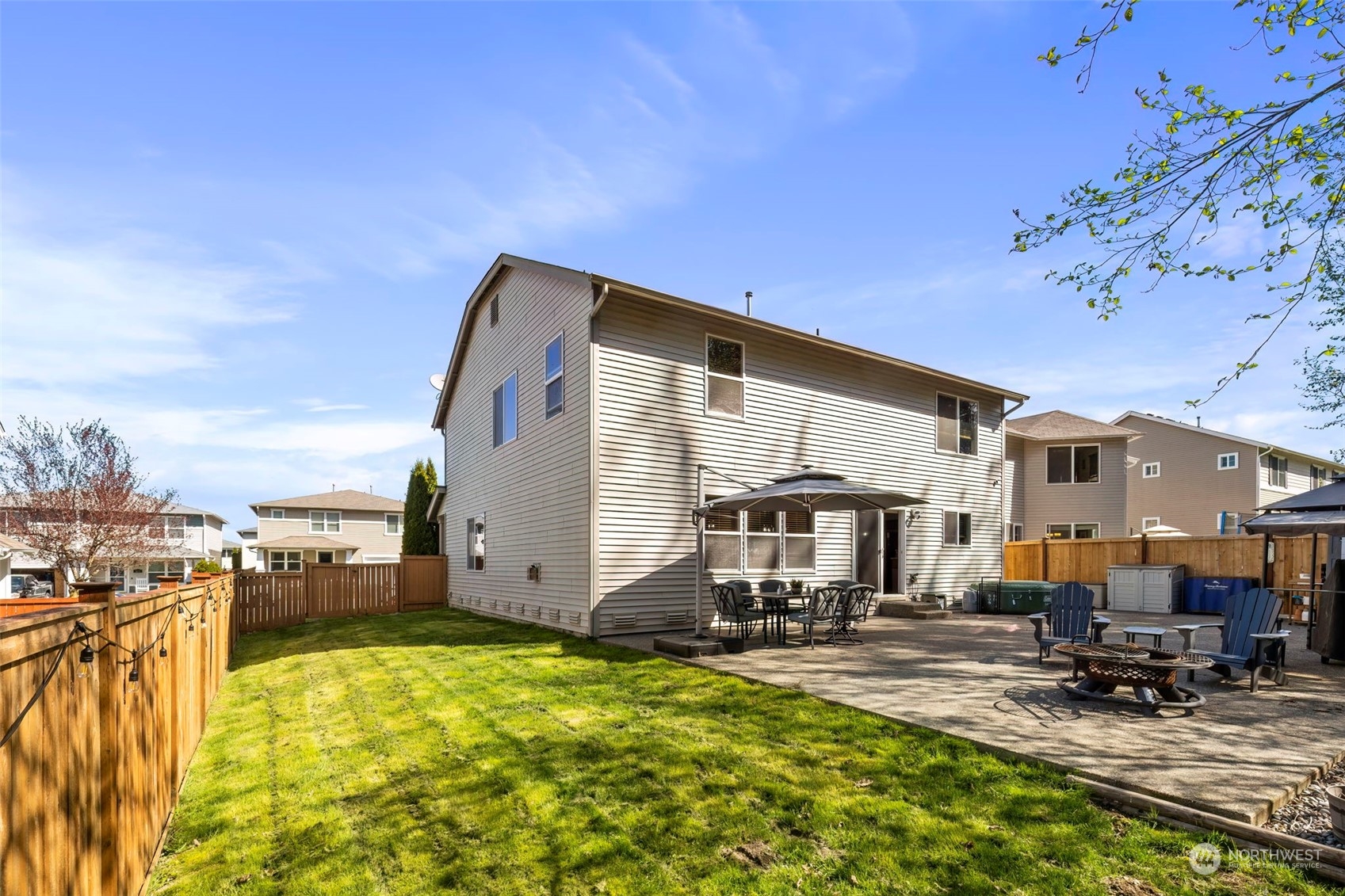 2218 SW Siskin Circle