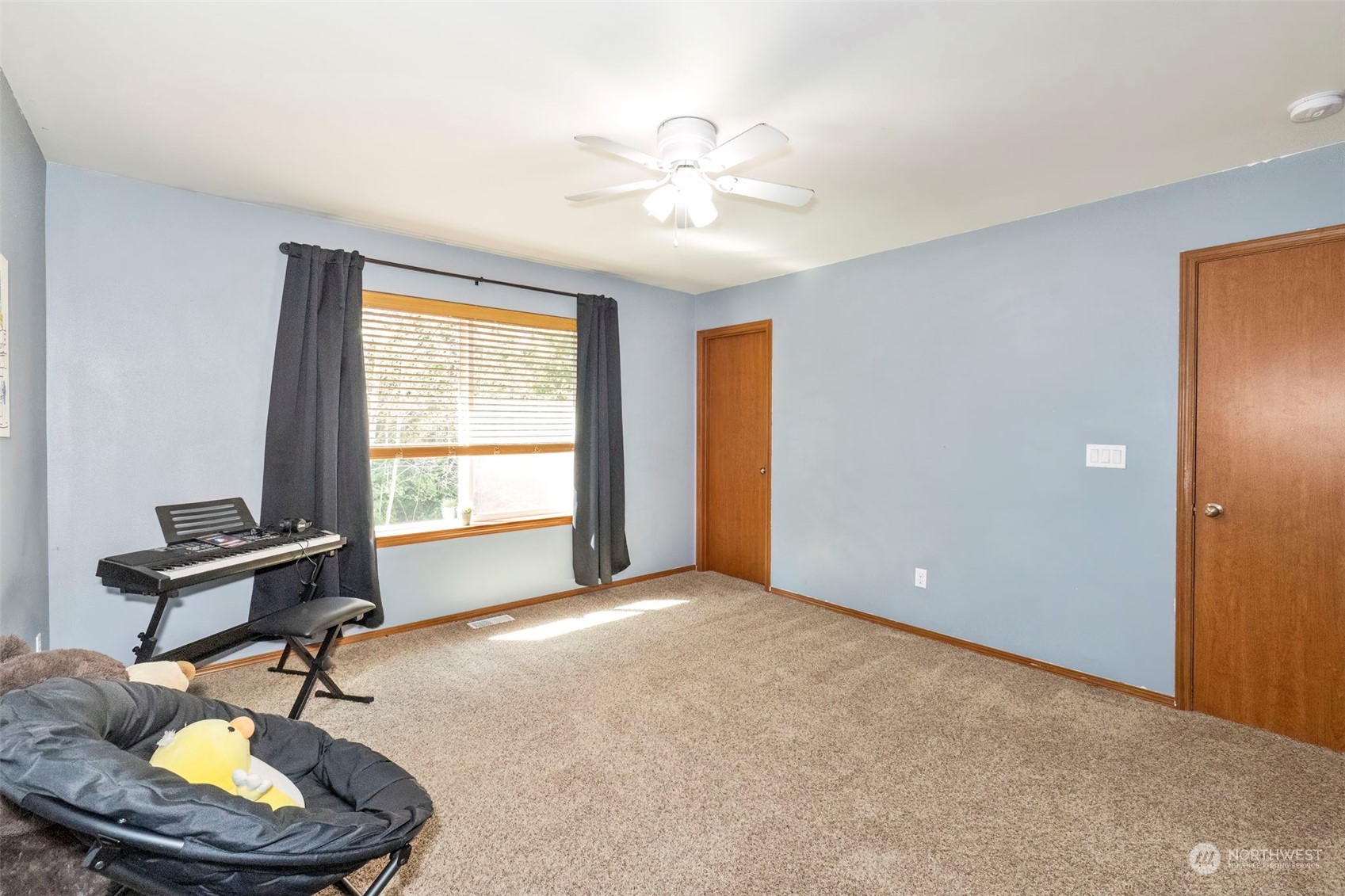 2218 SW Siskin Circle