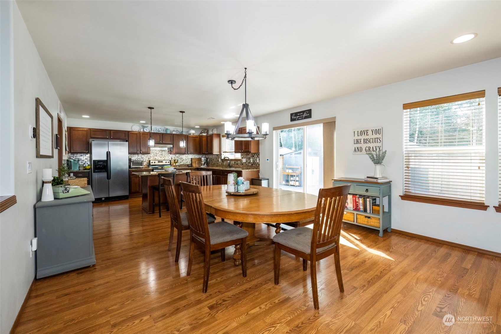 2218 SW Siskin Circle