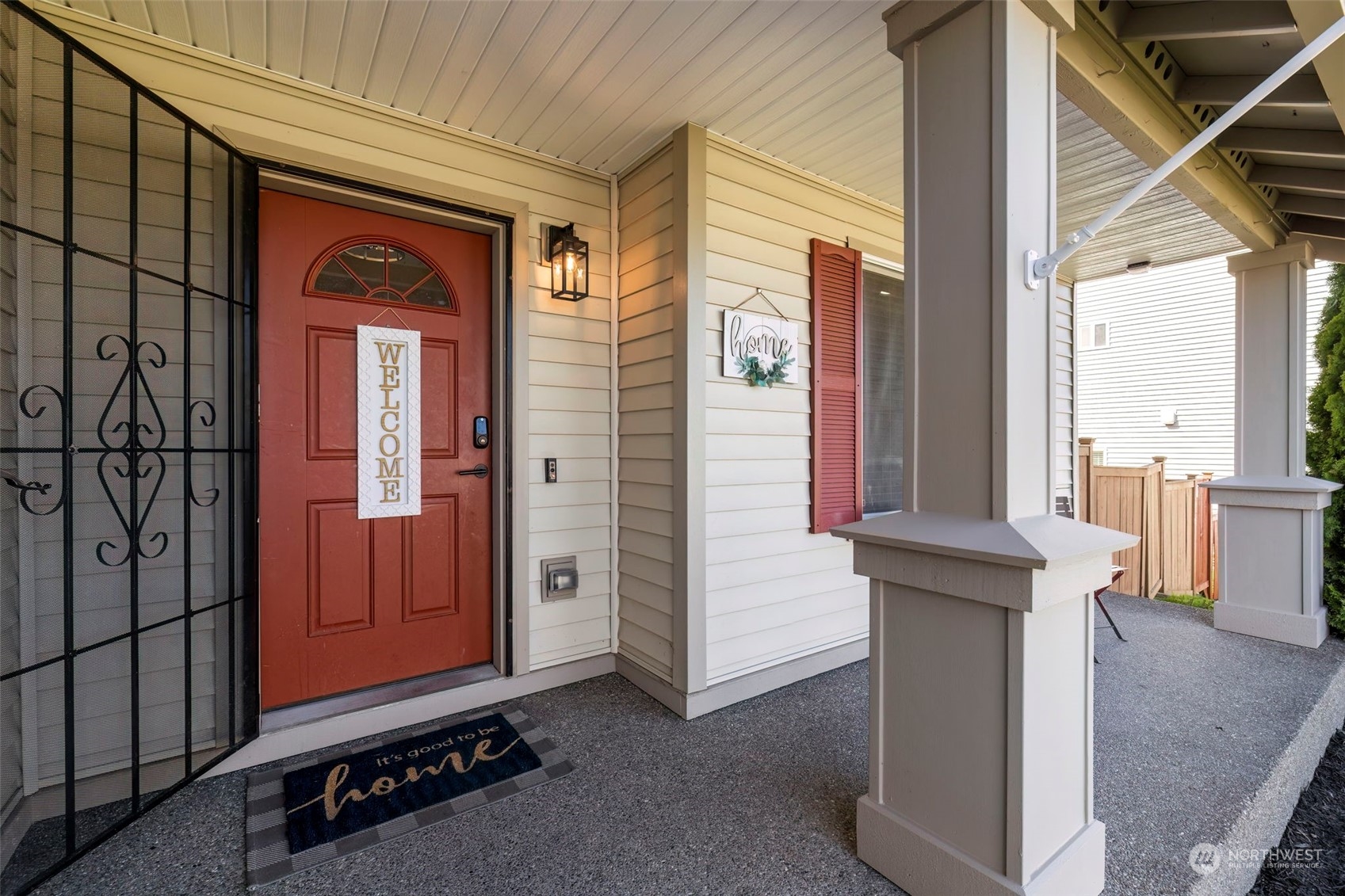 2218 SW Siskin Circle