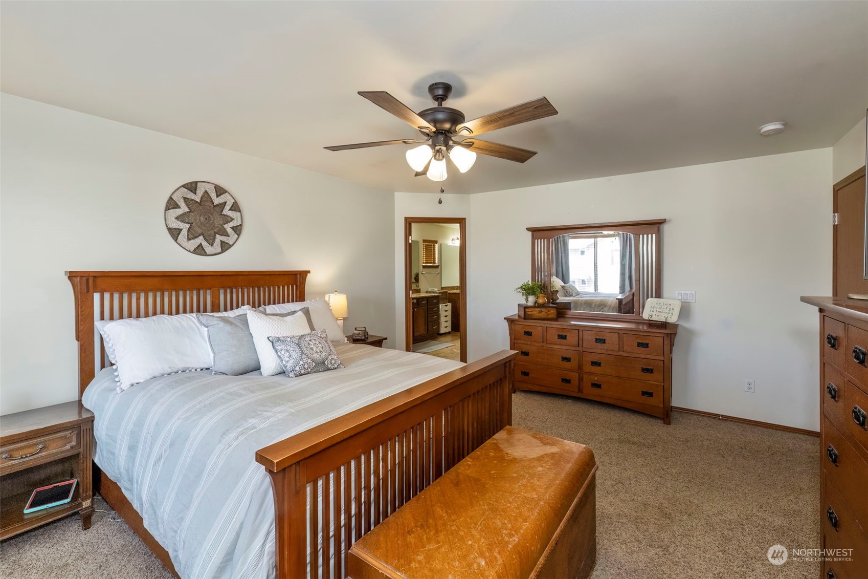 2218 SW Siskin Circle