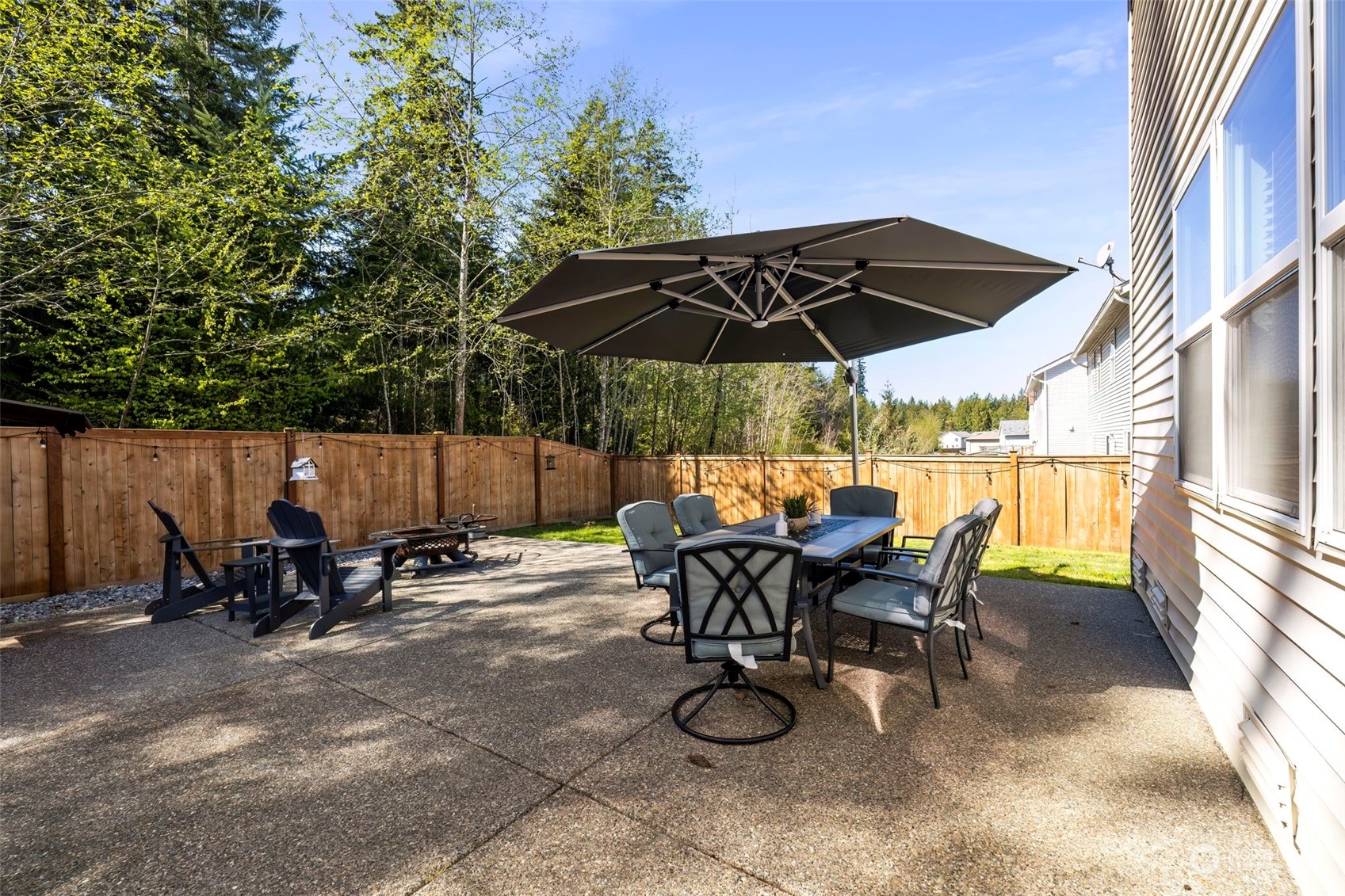 2218 SW Siskin Circle